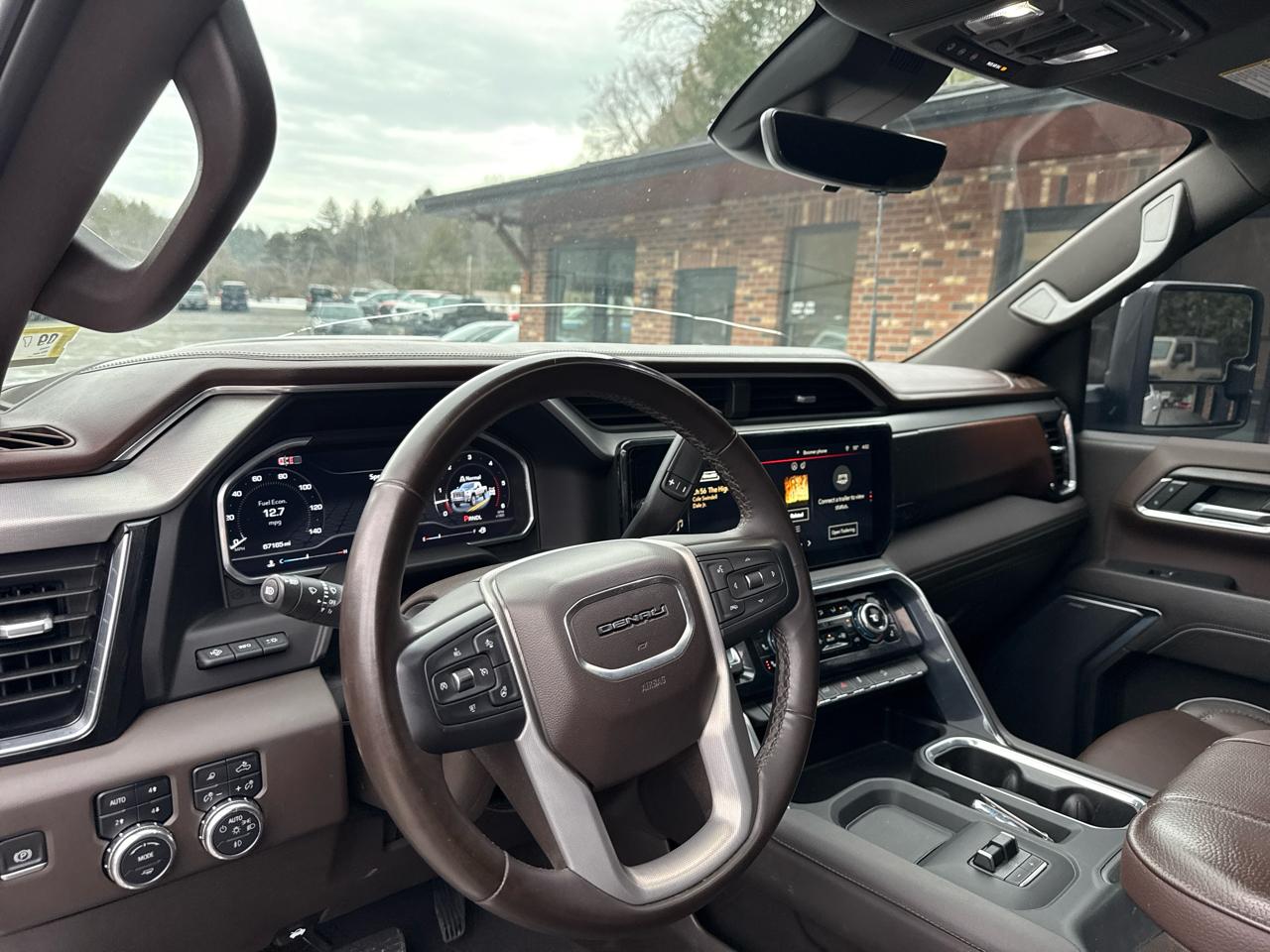 GMC Sierra 2500HD Denali Crew Cab 4WD SB 2024