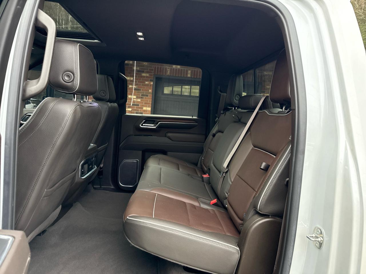 GMC Sierra 2500HD Denali Crew Cab 4WD SB 2024