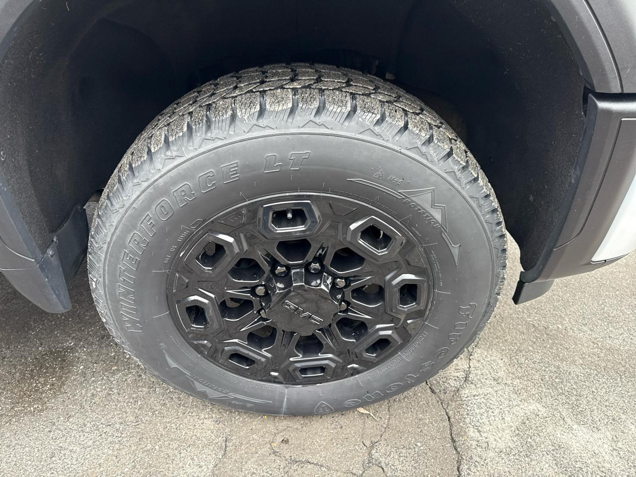 GMC Sierra 2500HD Denali Crew Cab 4WD SB 2024