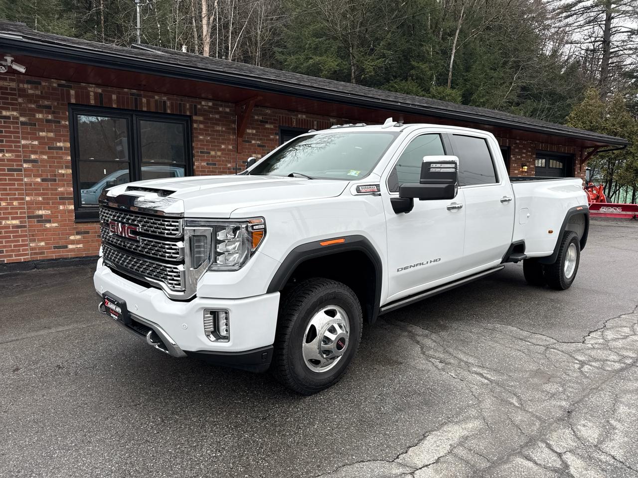 2023 GMC Sierra 3500HD Denali Crew Cab Long Box 4WD