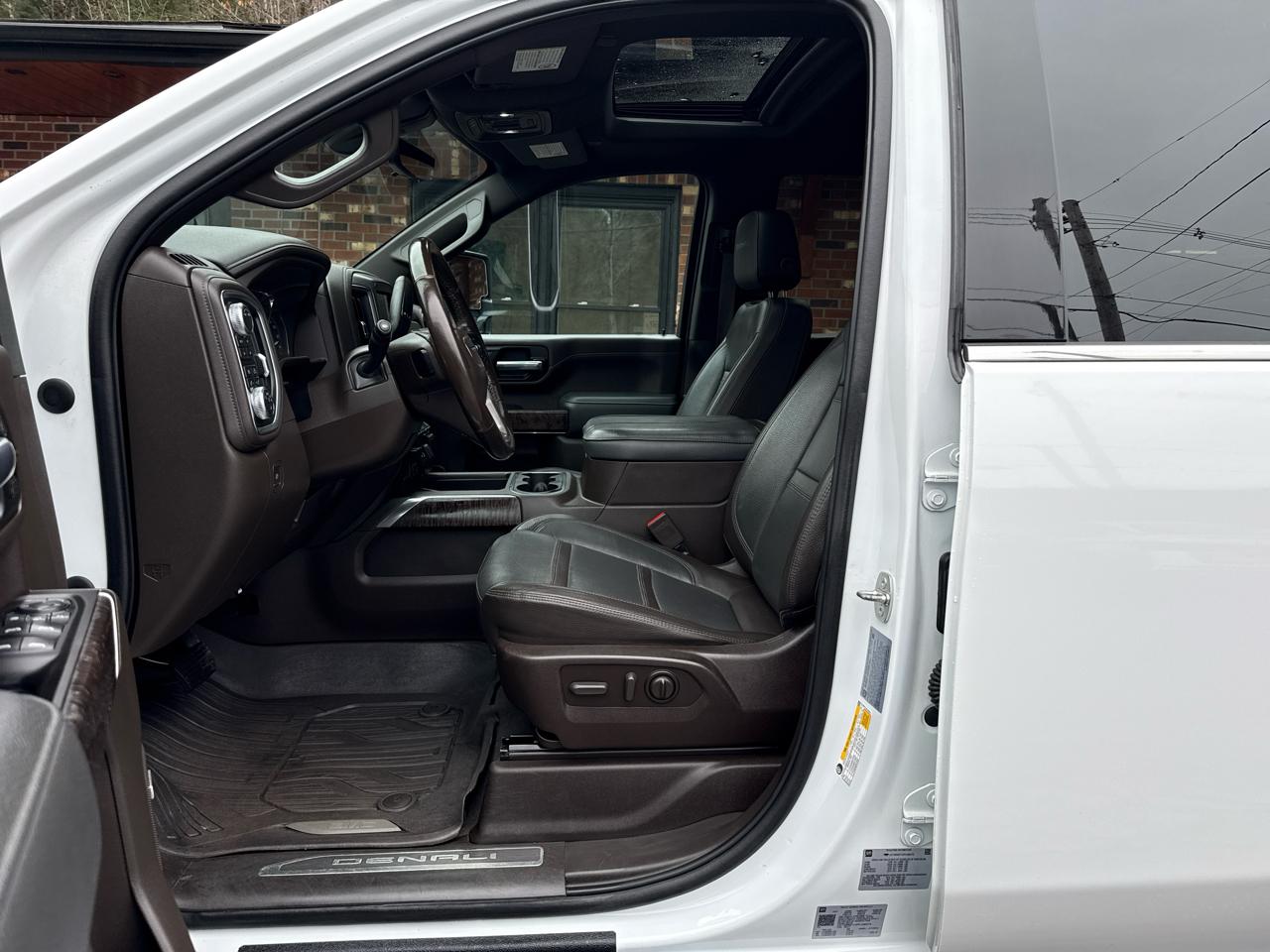 GMC Sierra 3500HD Denali Crew Cab Long Box 4WD 2023