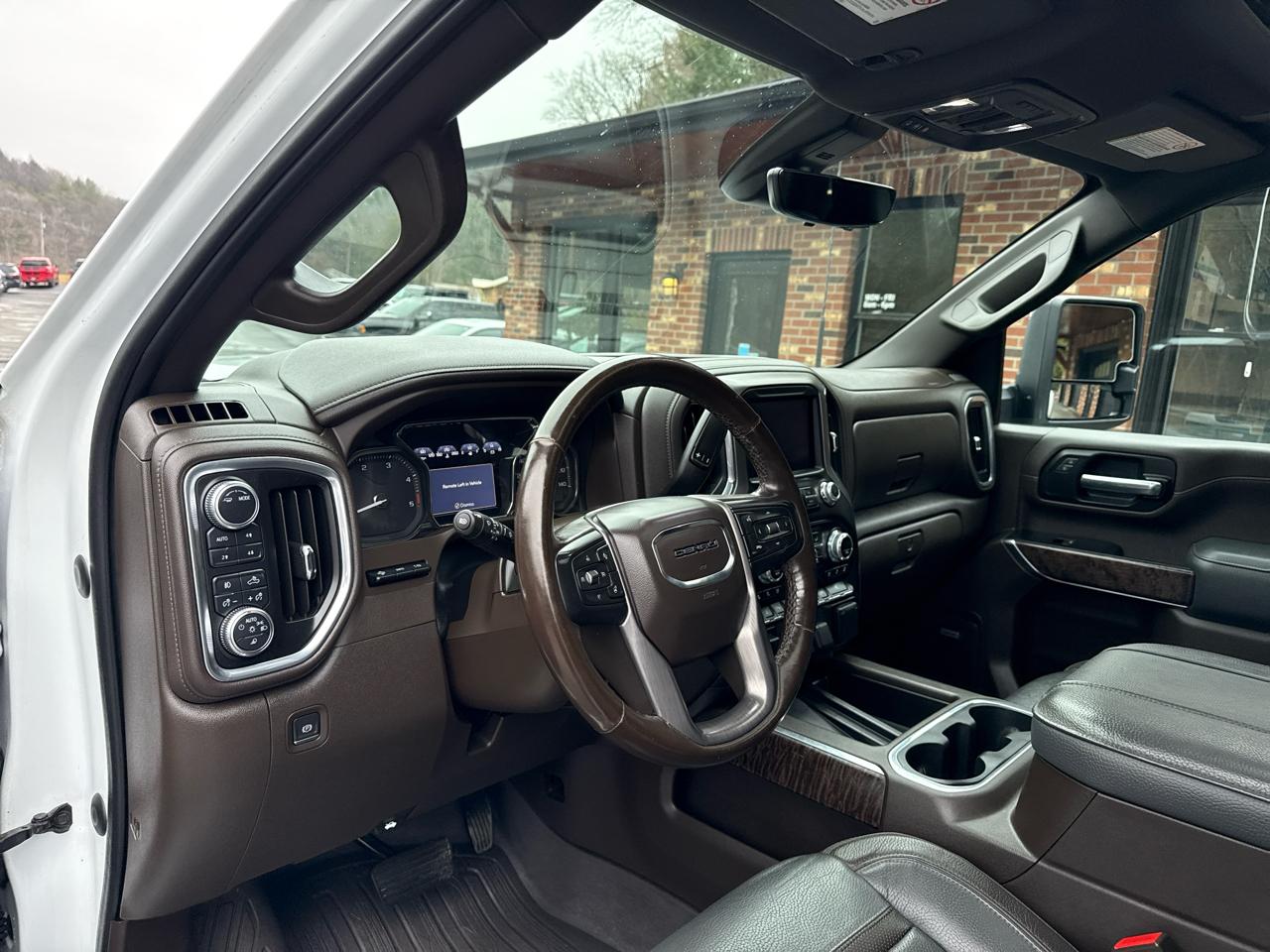 GMC Sierra 3500HD Denali Crew Cab Long Box 4WD 2023