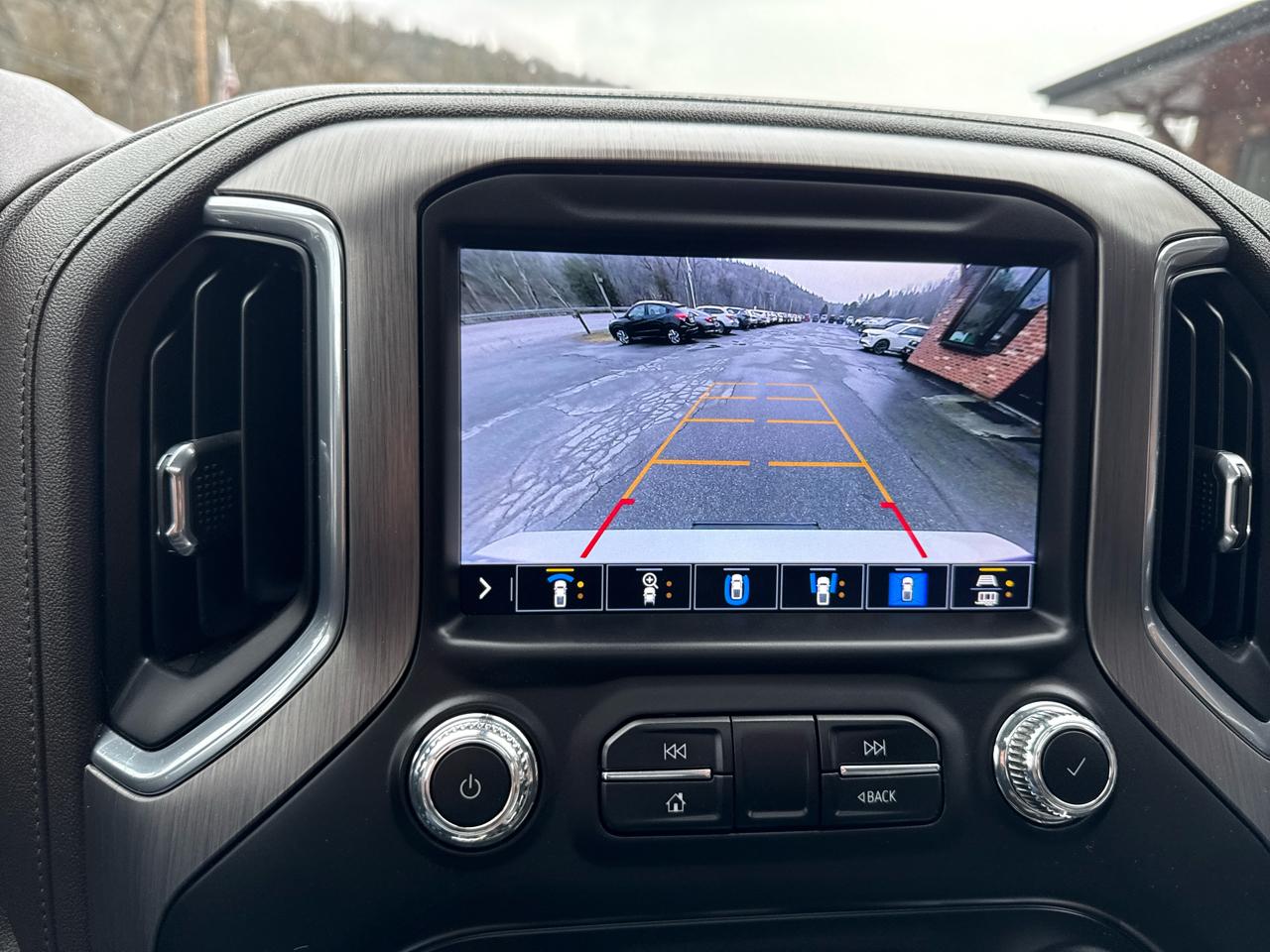 GMC Sierra 3500HD Denali Crew Cab Long Box 4WD 2023