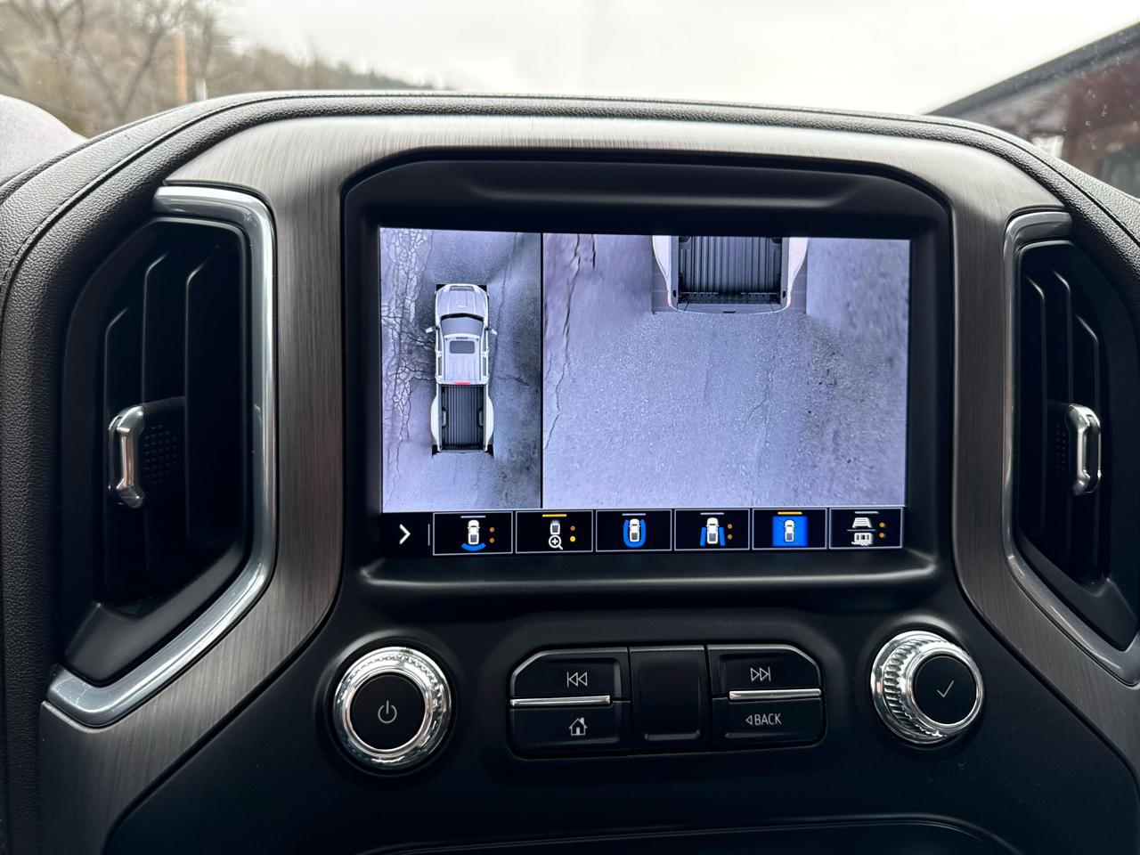 GMC Sierra 3500HD Denali Crew Cab Long Box 4WD 2023