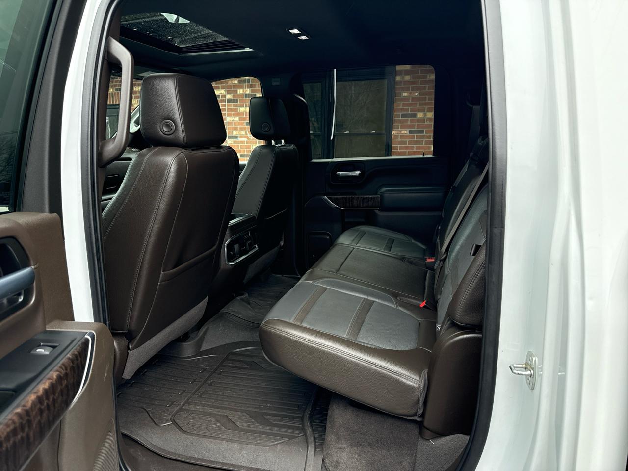 GMC Sierra 3500HD Denali Crew Cab Long Box 4WD 2023