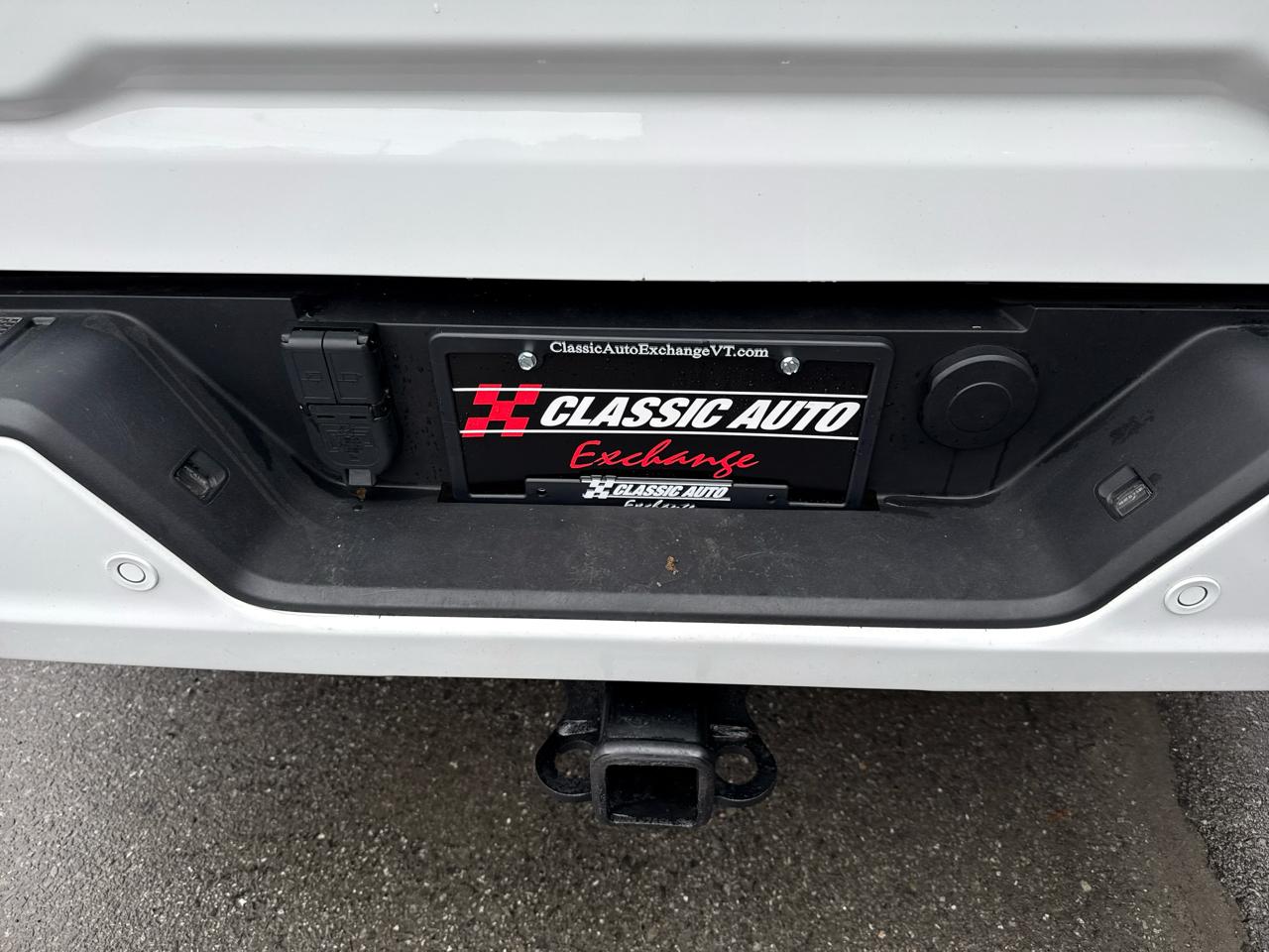 GMC Sierra 3500HD Denali Crew Cab Long Box 4WD 2023