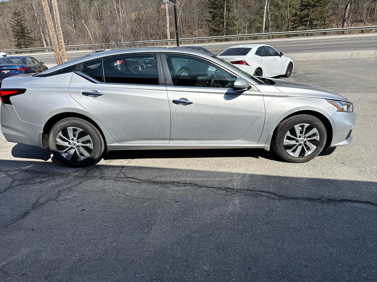 Nissan Altima 2.5 S AWD 2019