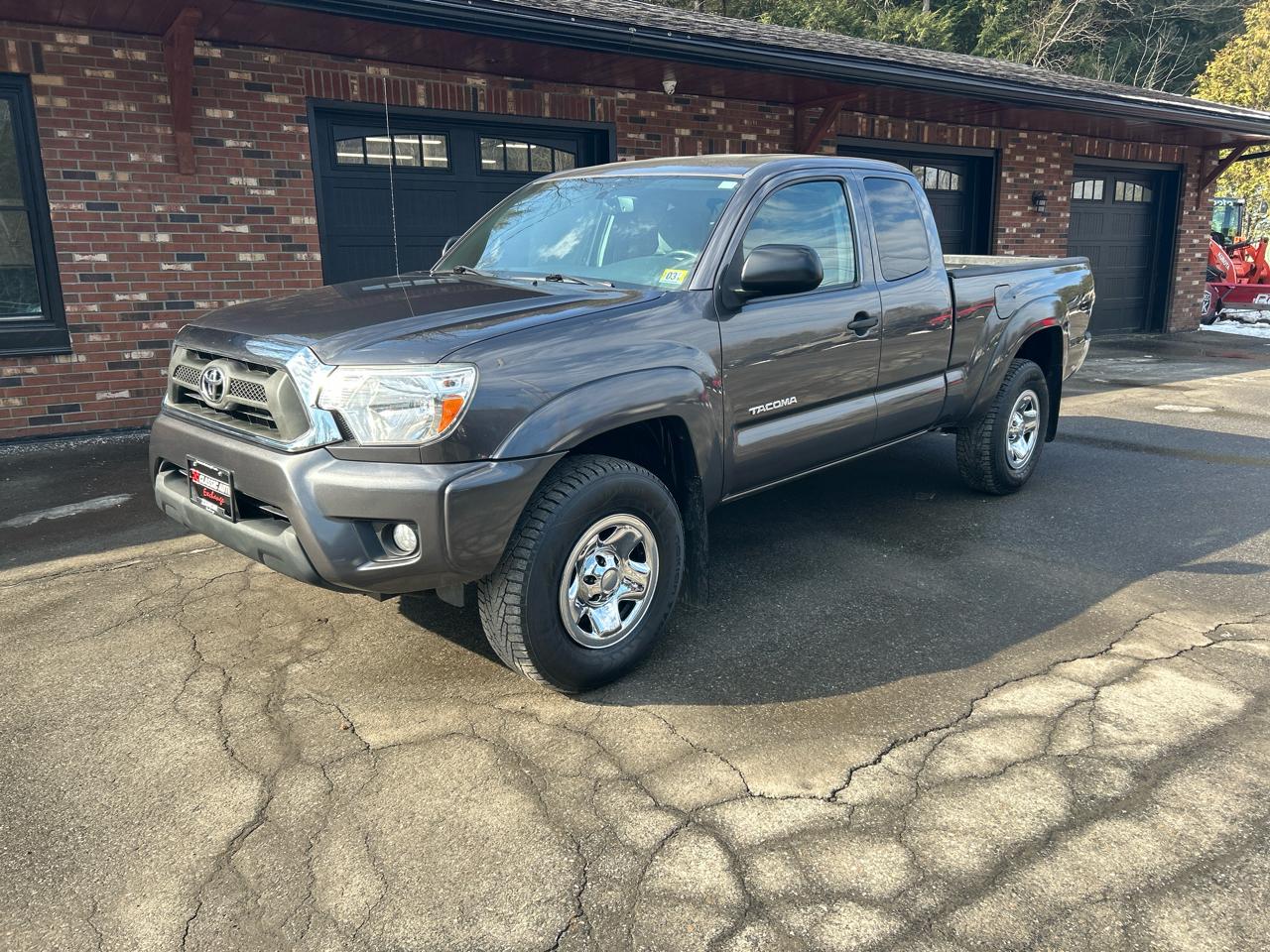 Toyota Tacoma Access Cab V6 Auto 4WD 2013