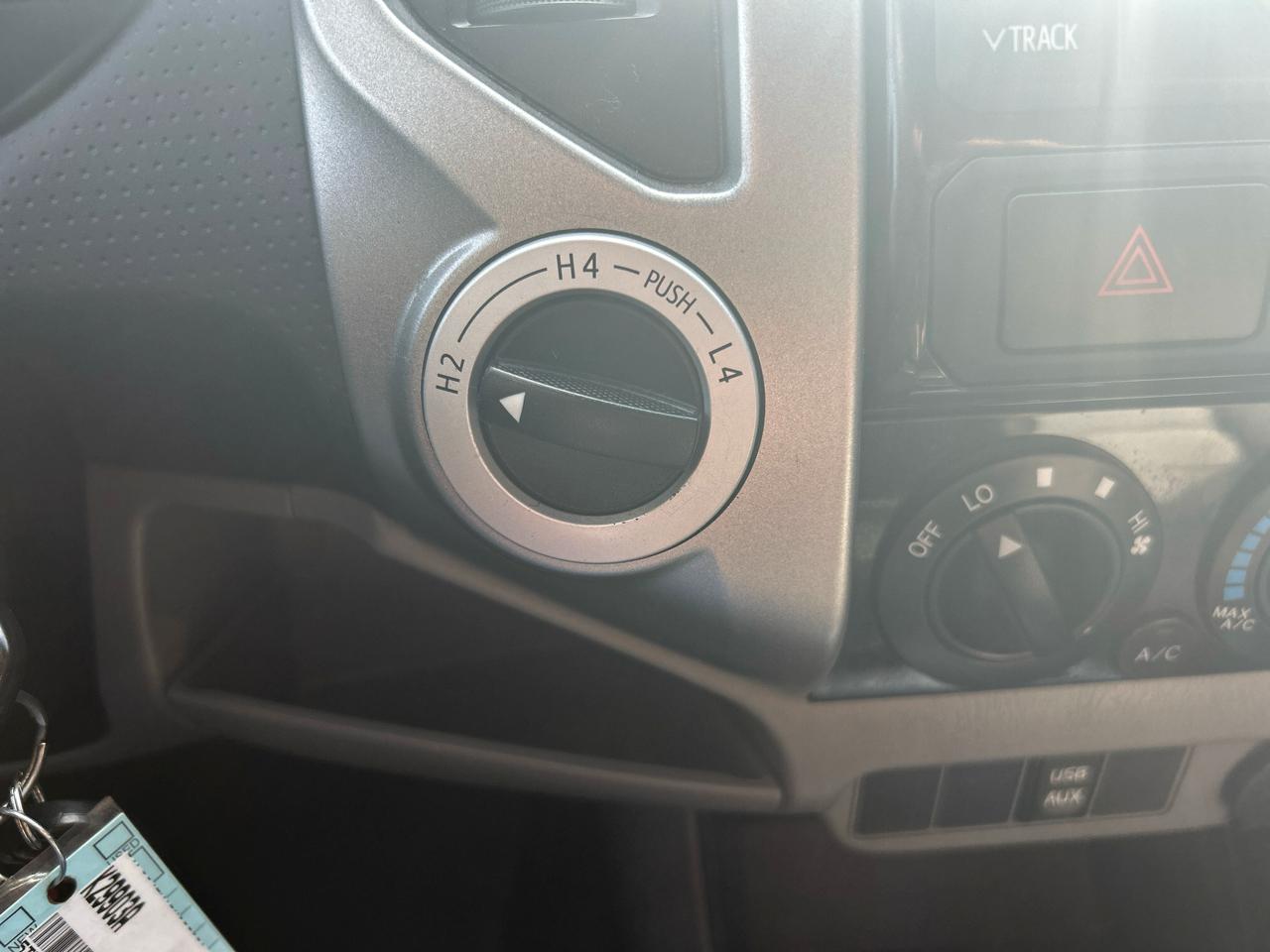 Toyota Tacoma Access Cab V6 Auto 4WD 2013