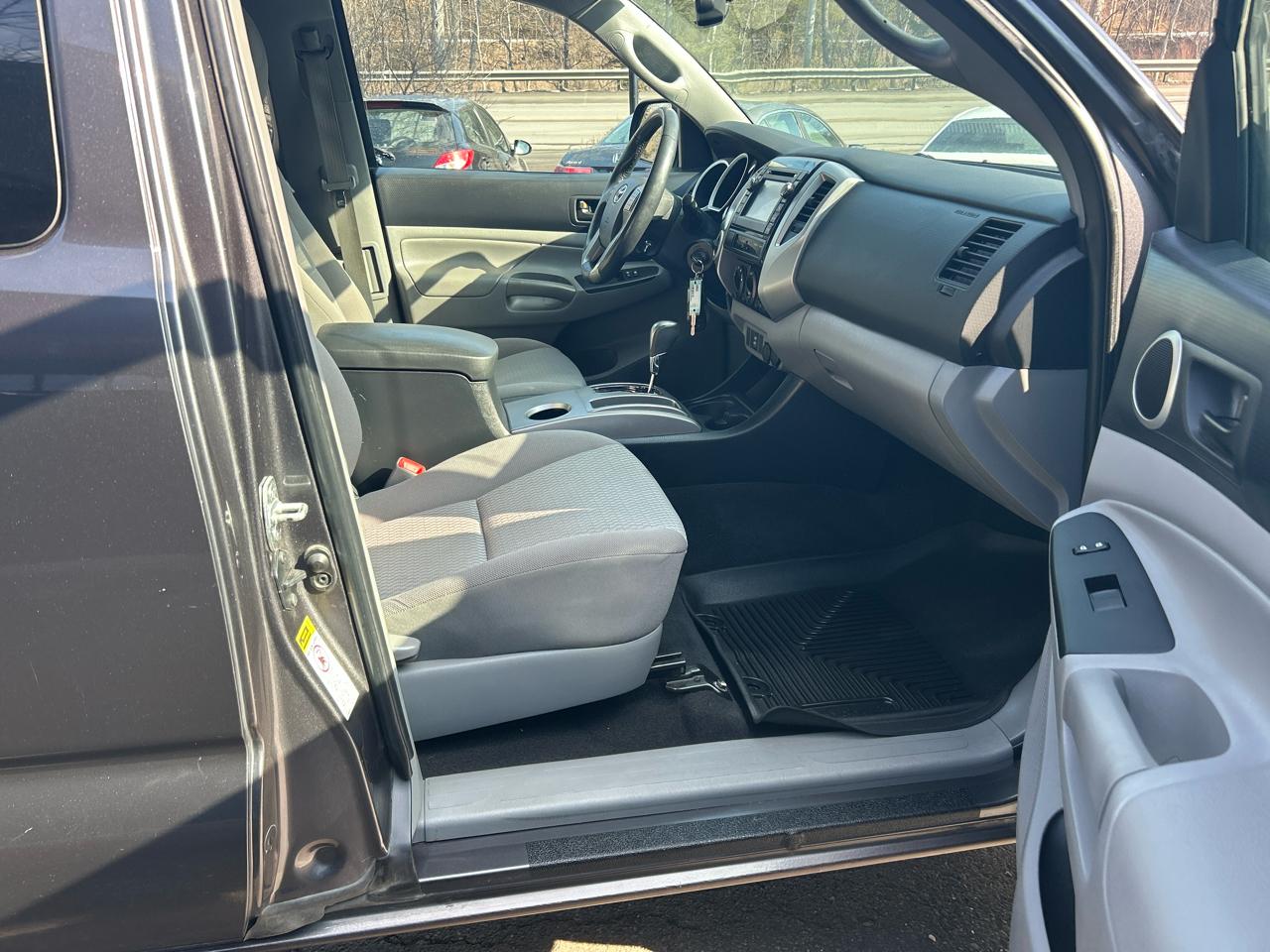 Toyota Tacoma Access Cab V6 Auto 4WD 2013