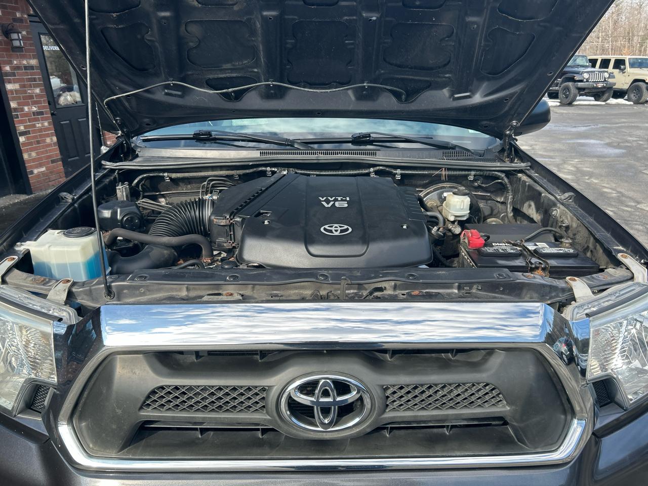 Toyota Tacoma Access Cab V6 Auto 4WD 2013