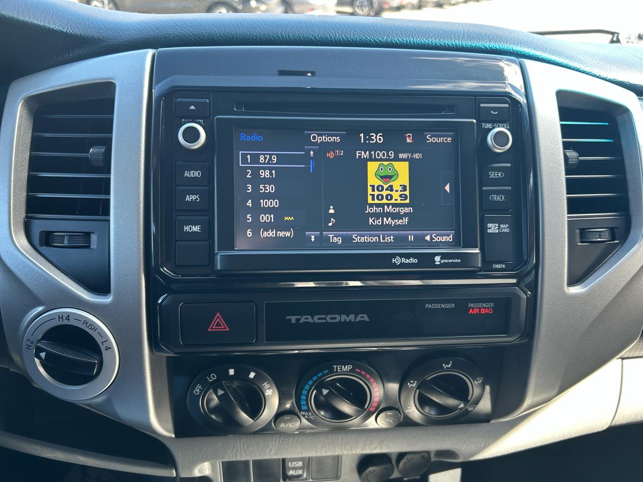 Toyota Tacoma Double Cab Long Bed V6 5AT 4WD 2015