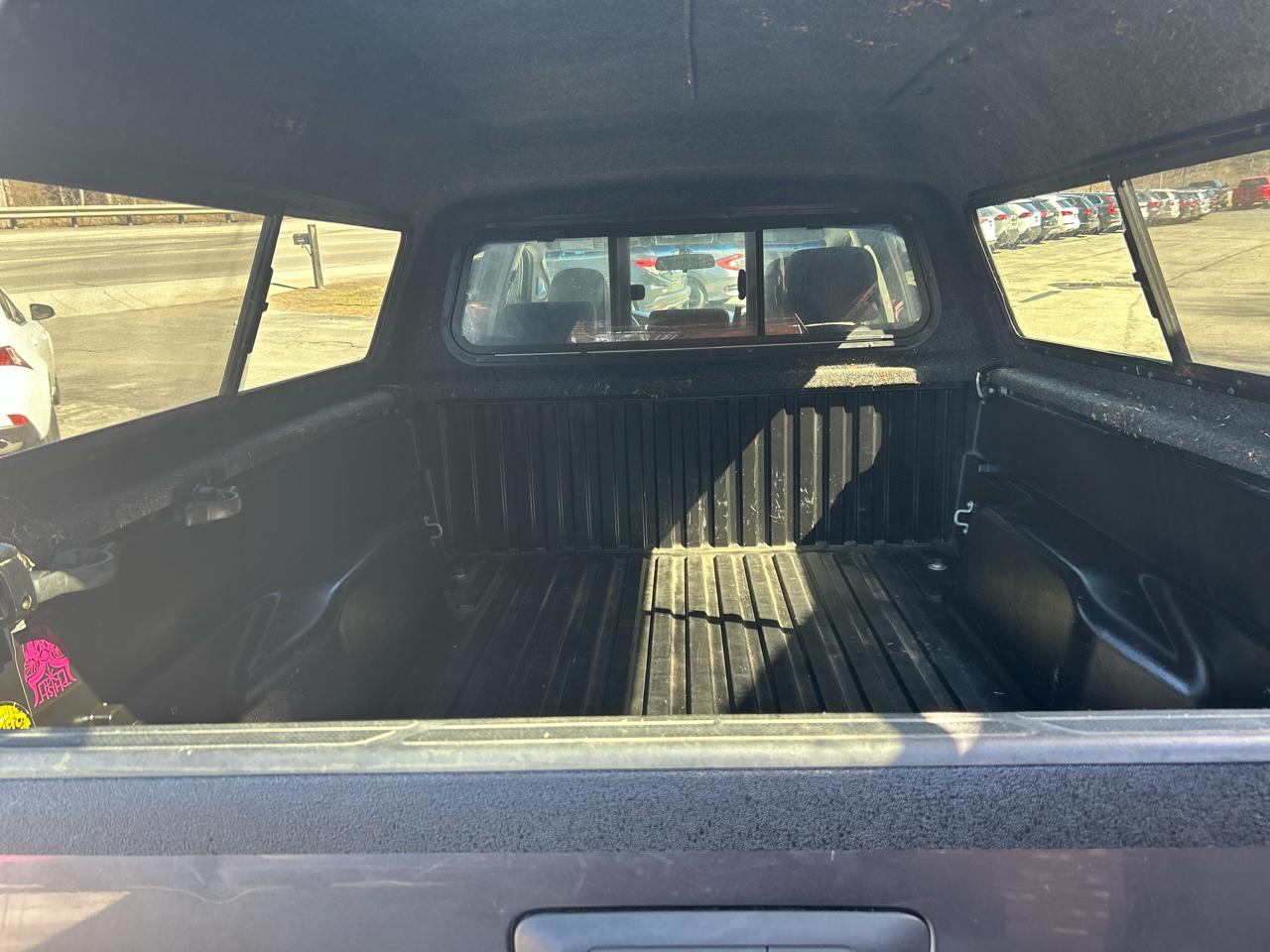 Toyota Tacoma Double Cab Long Bed V6 5AT 4WD 2015