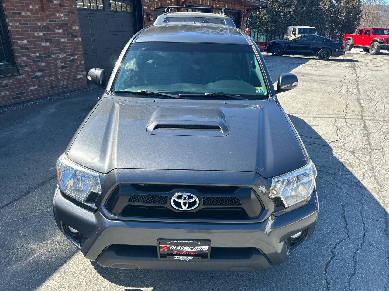 Toyota Tacoma Double Cab Long Bed V6 5AT 4WD 2015