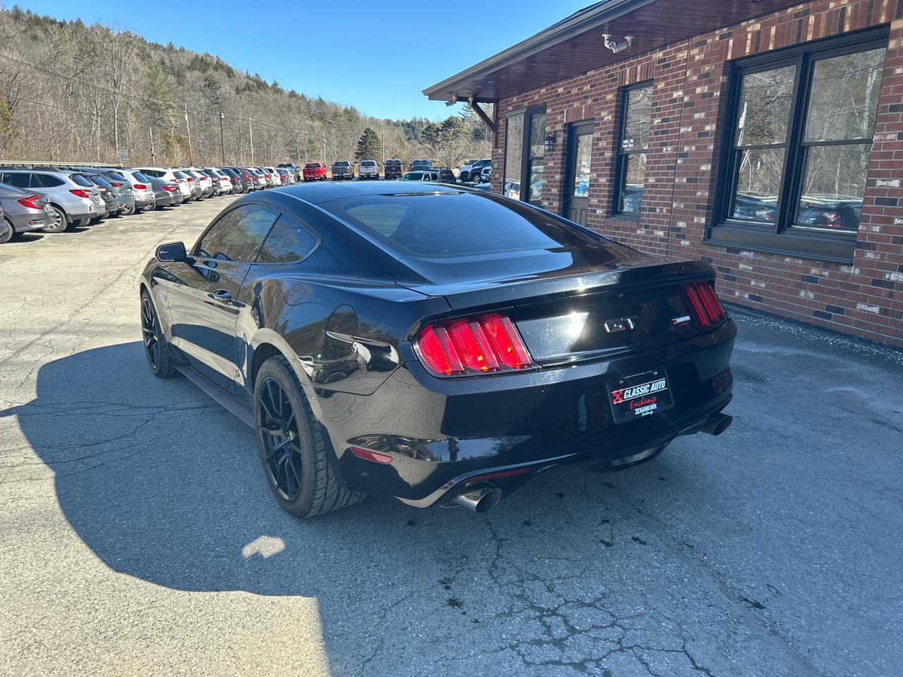 Ford Mustang GT Premium Coupe 2016