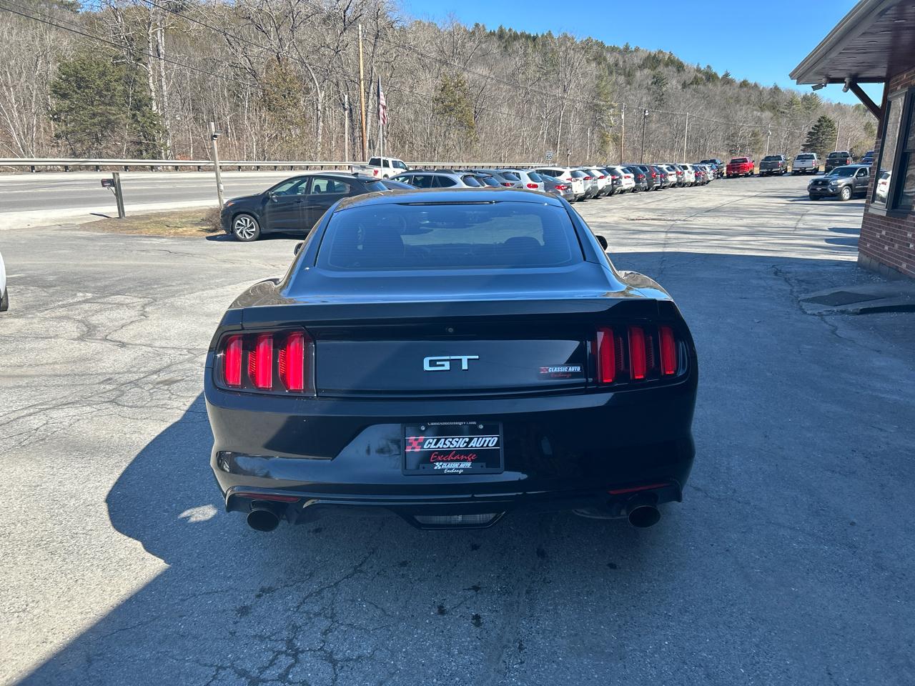 Ford Mustang GT Premium Coupe 2016