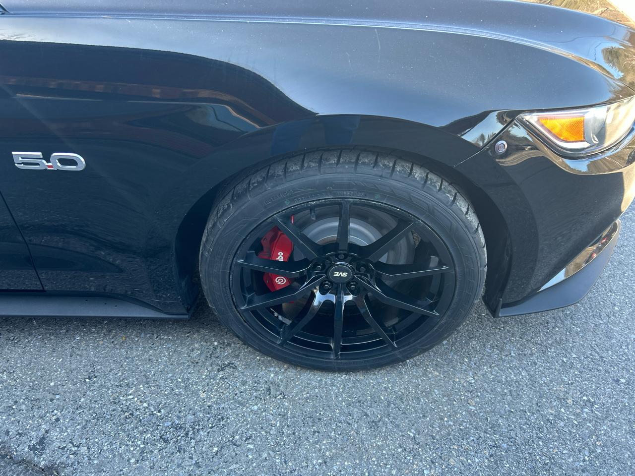 Ford Mustang GT Premium Coupe 2016