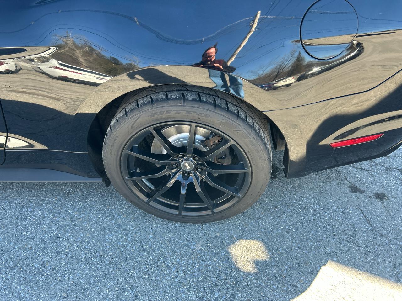 Ford Mustang GT Premium Coupe 2016