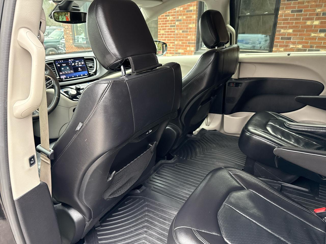 Chrysler Pacifica Touring-L 2022