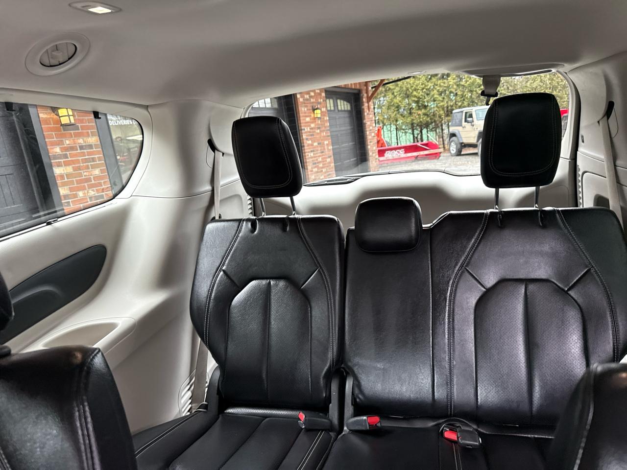 Chrysler Pacifica Touring-L 2022