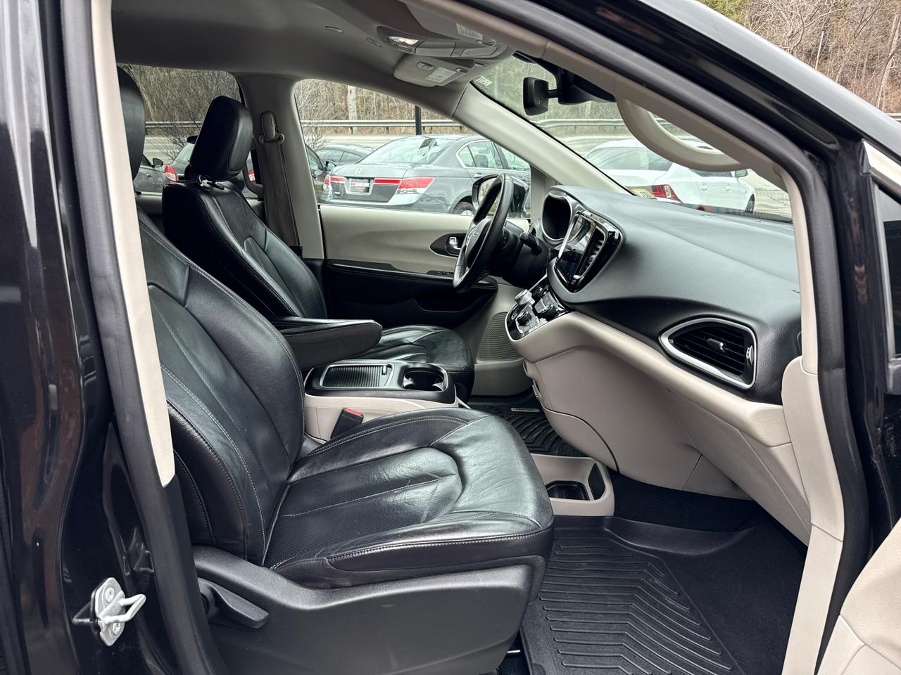 Chrysler Pacifica Touring-L 2022