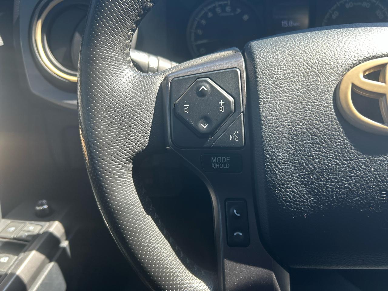 Toyota Tacoma TRD Offroad Dbl Cab 4WD V6 at 2018