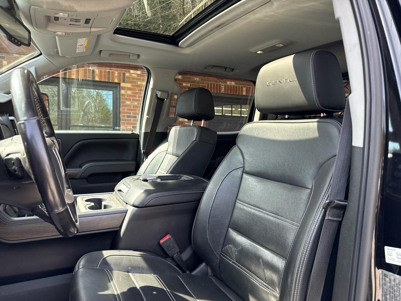 GMC Sierra 3500HD Denali Crew Cab  Short Box 4WD 2019