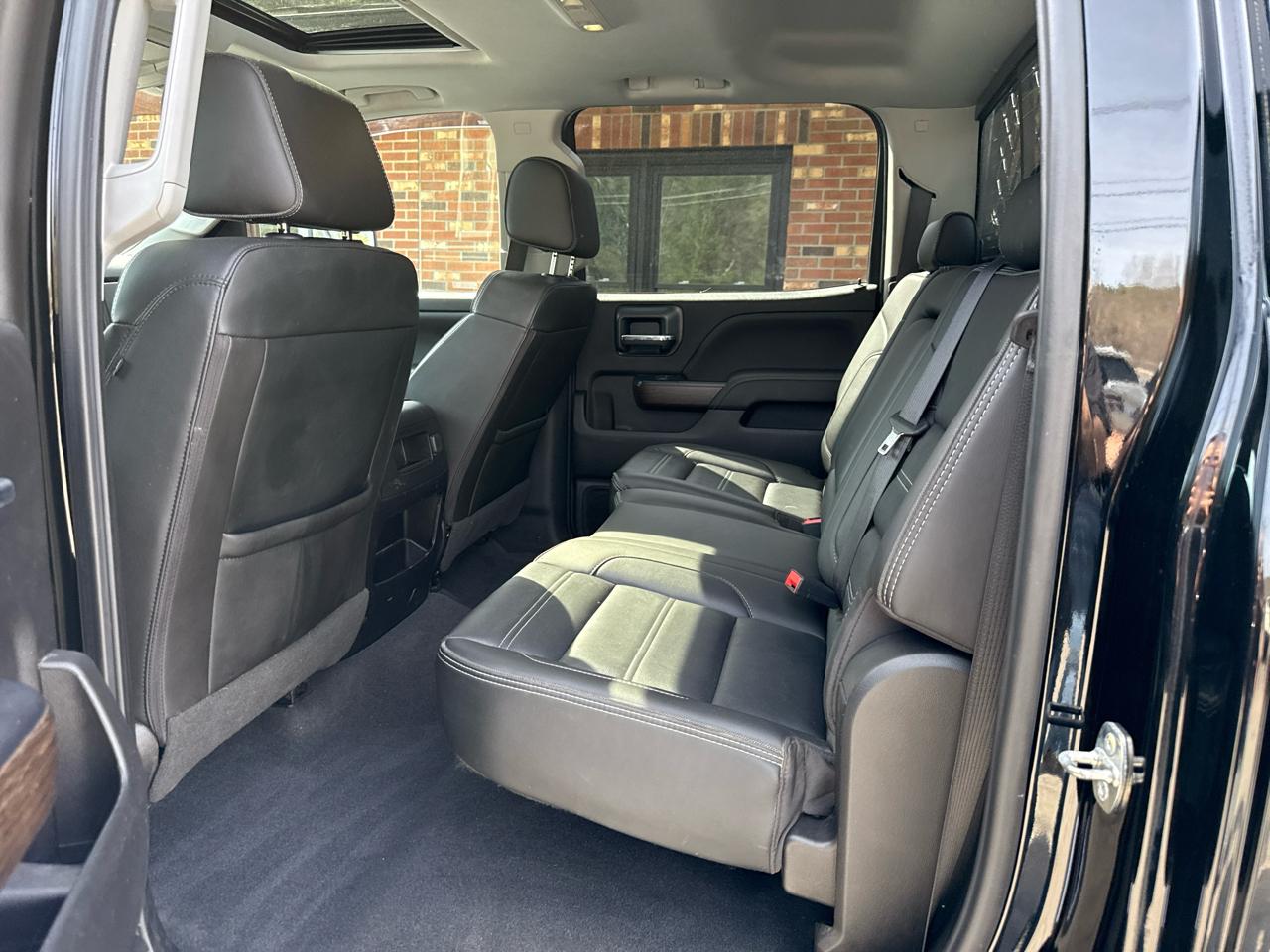 GMC Sierra 3500HD Denali Crew Cab  Short Box 4WD 2019
