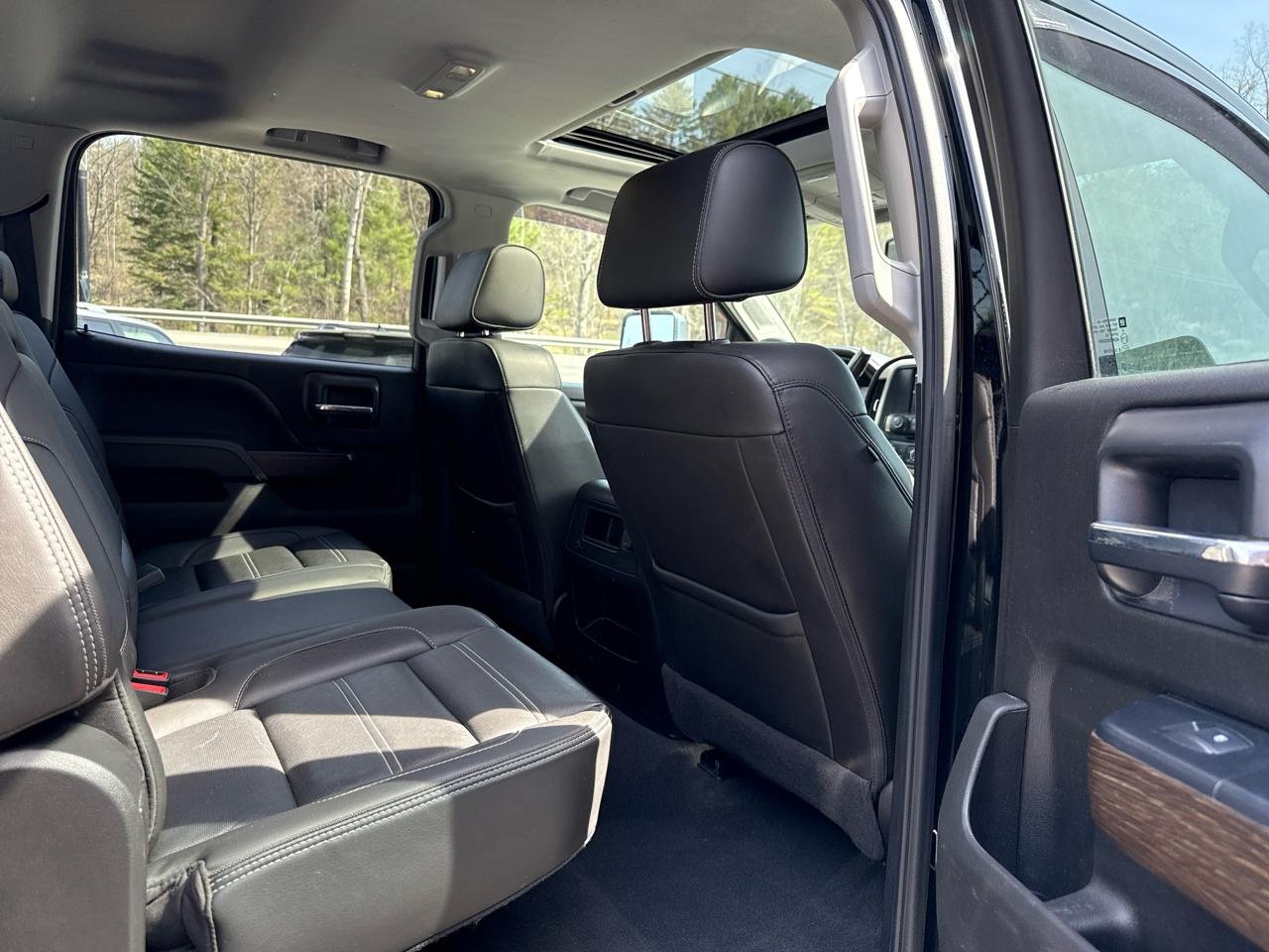 GMC Sierra 3500HD Denali Crew Cab  Short Box 4WD 2019