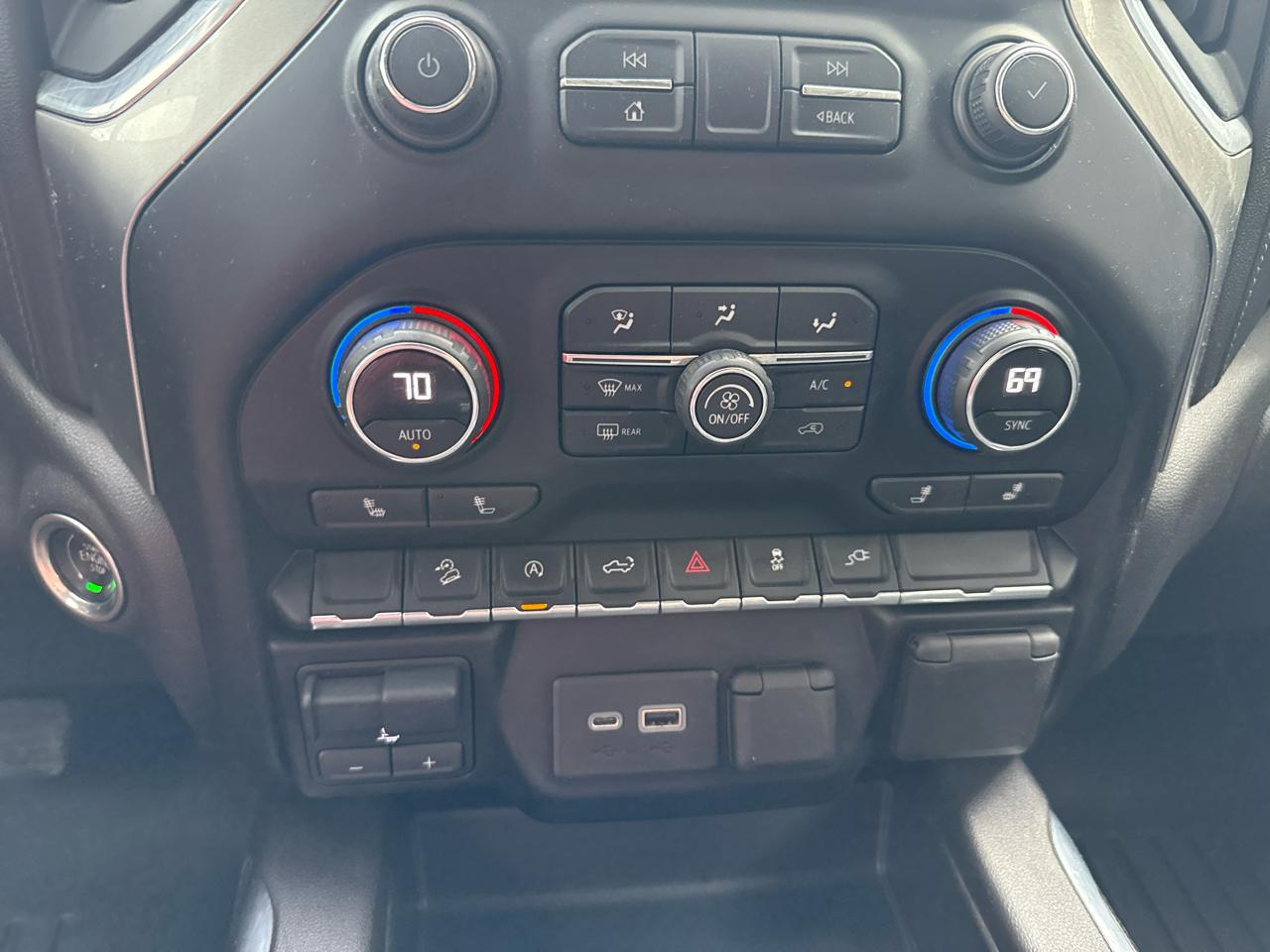 Chevrolet Silverado 1500 RST Crew Cab 4WD 2021