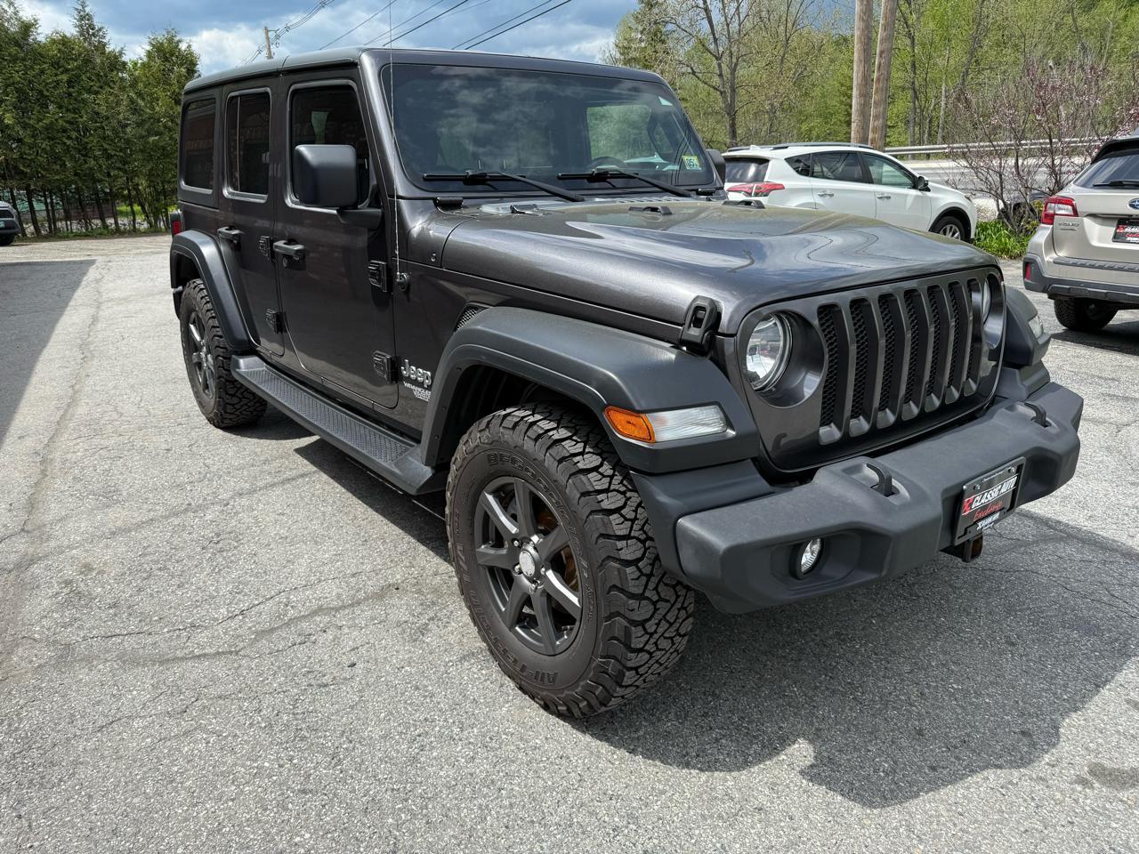 Jeep Wrangler Unlimited Sport 2018
