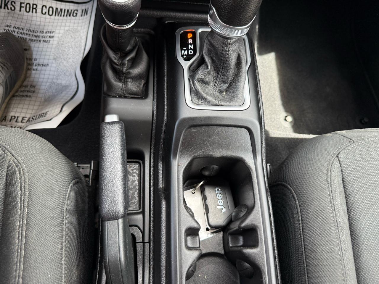 Jeep Wrangler Unlimited Sport 2018