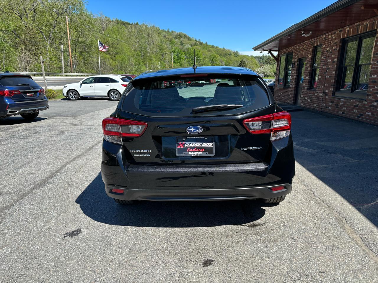 Subaru Impreza 2.0i CVT 5-Door 2022