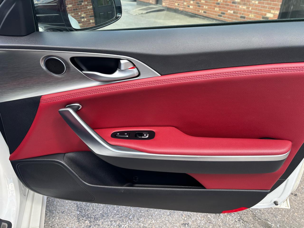 Kia Stinger GT1 AWD 2022