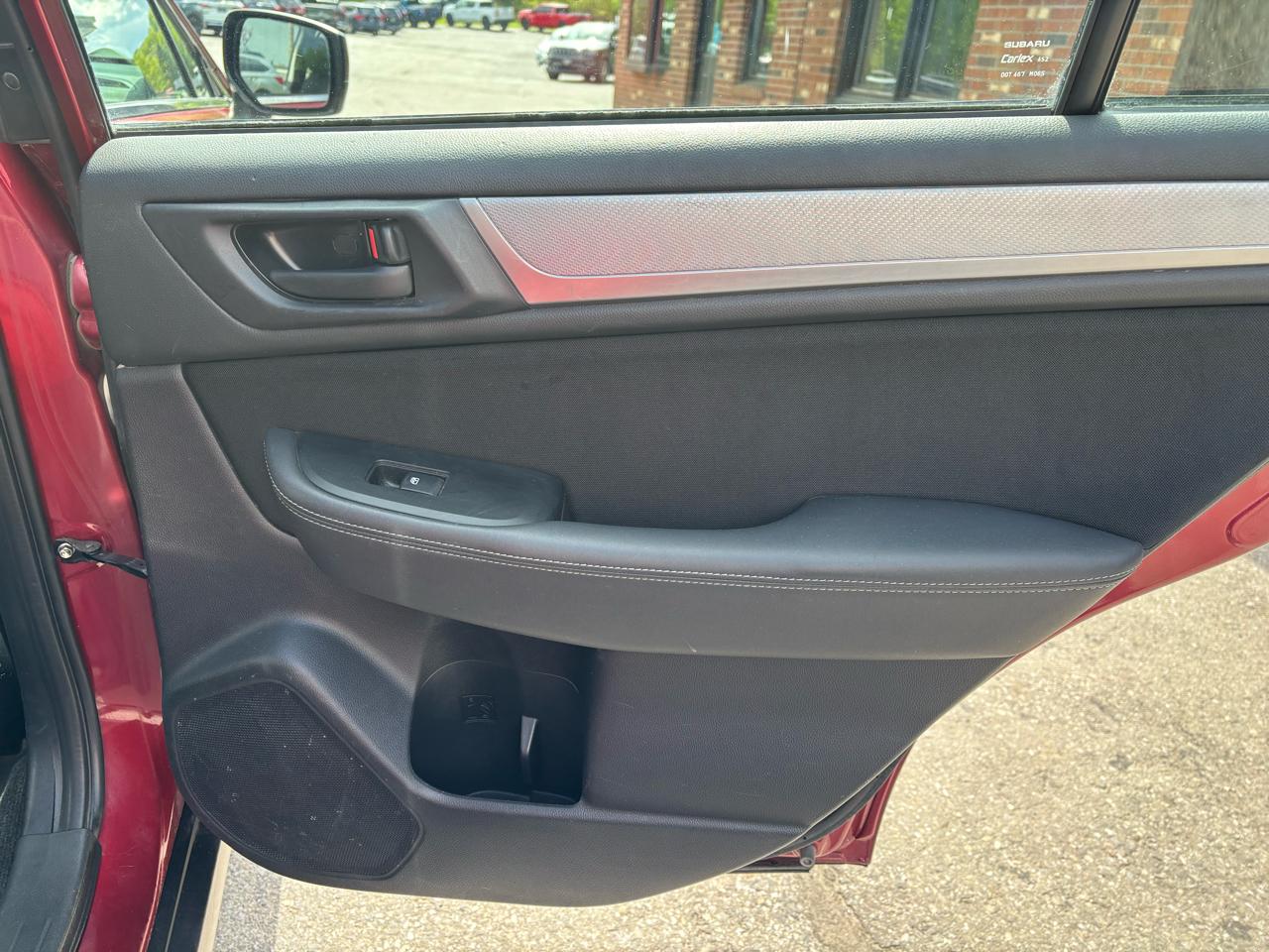 Subaru Outback 2.5i 2015