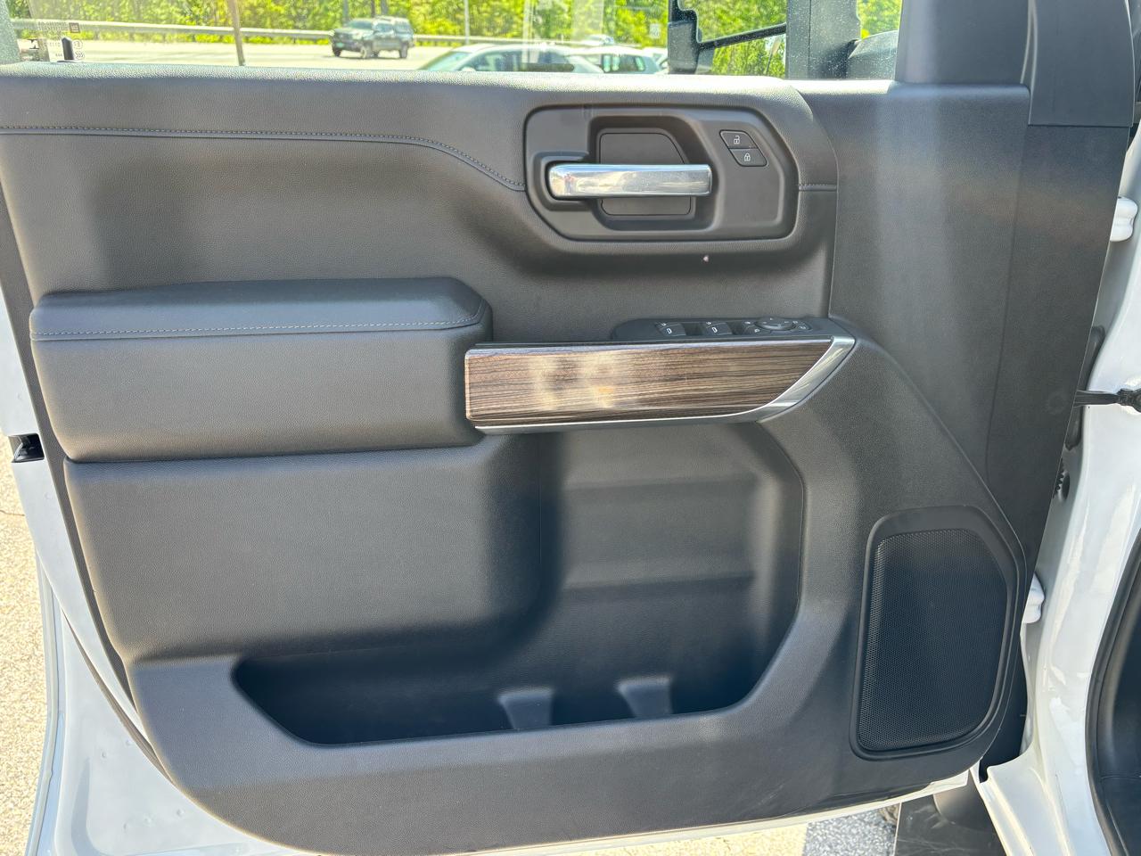 Chevrolet Silverado 2500HD 4WD Crew Cab 167.7" LT 2022