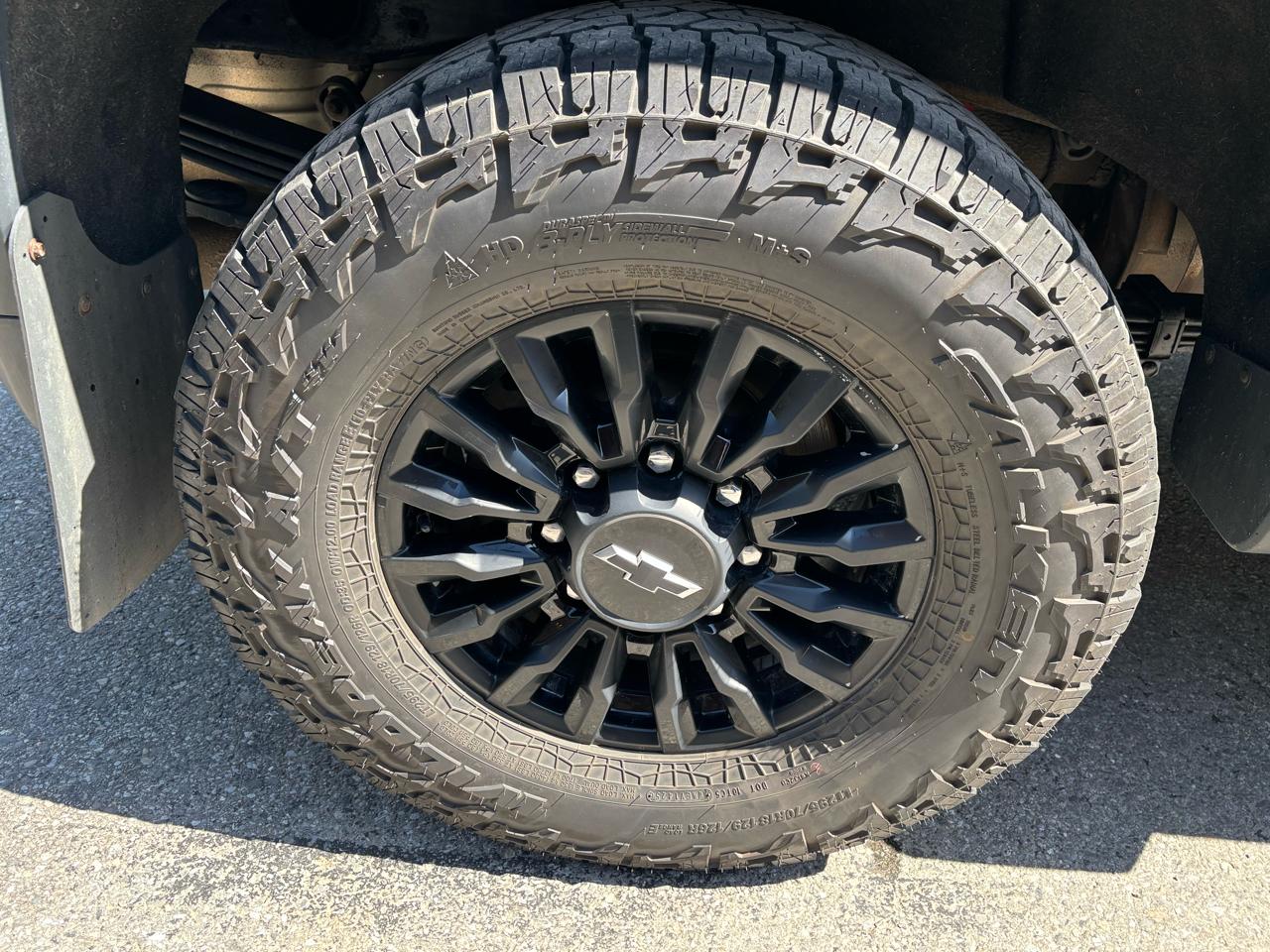 Chevrolet Silverado 2500HD 4WD Crew Cab 167.7" LT 2022