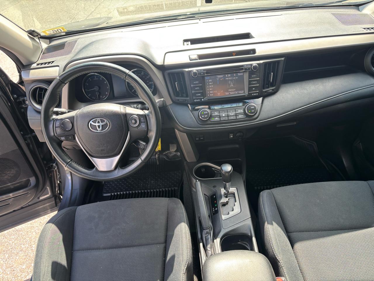 Toyota RAV4 XLE AWD 2016