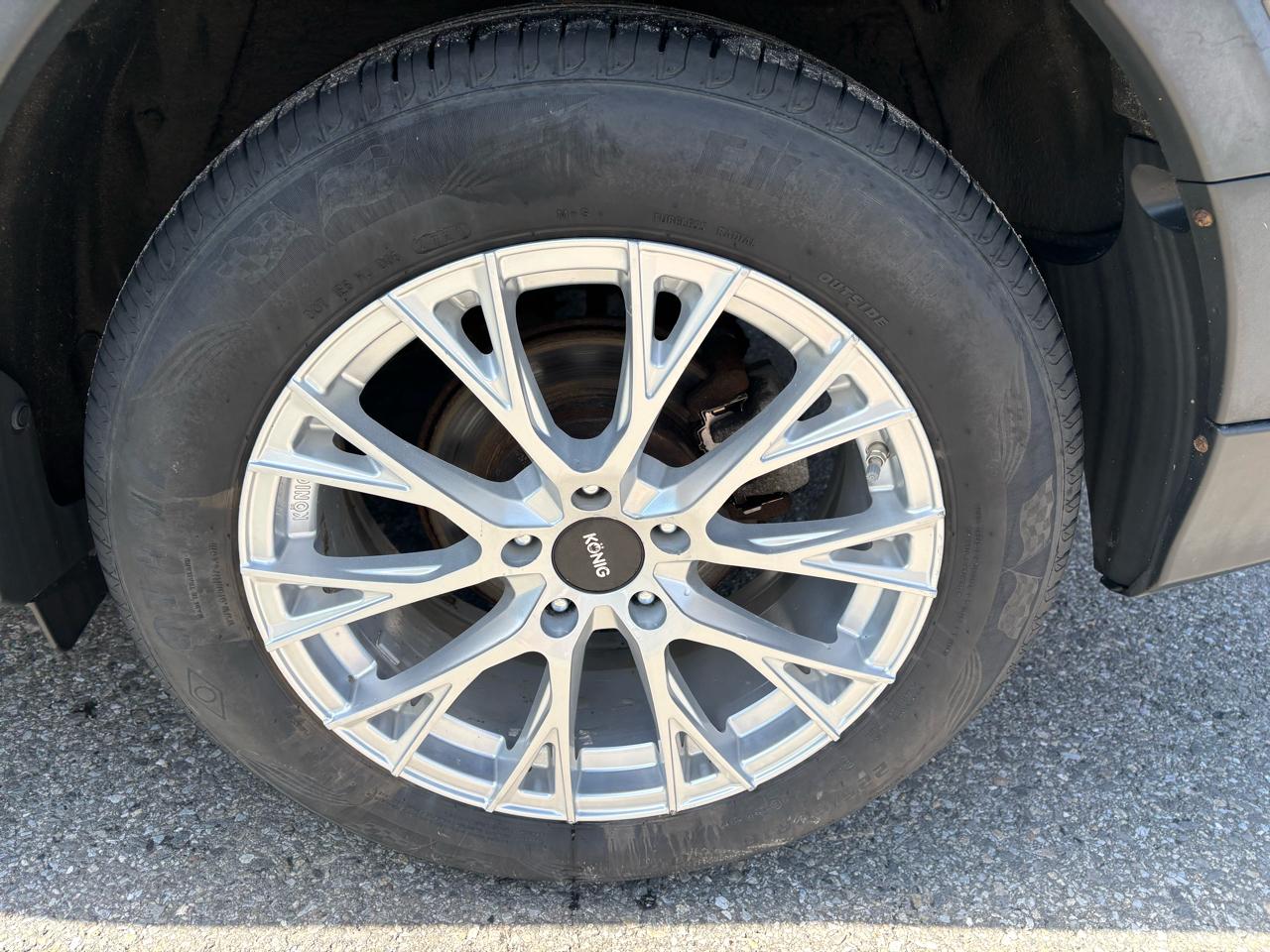 Toyota RAV4 XLE AWD 2016