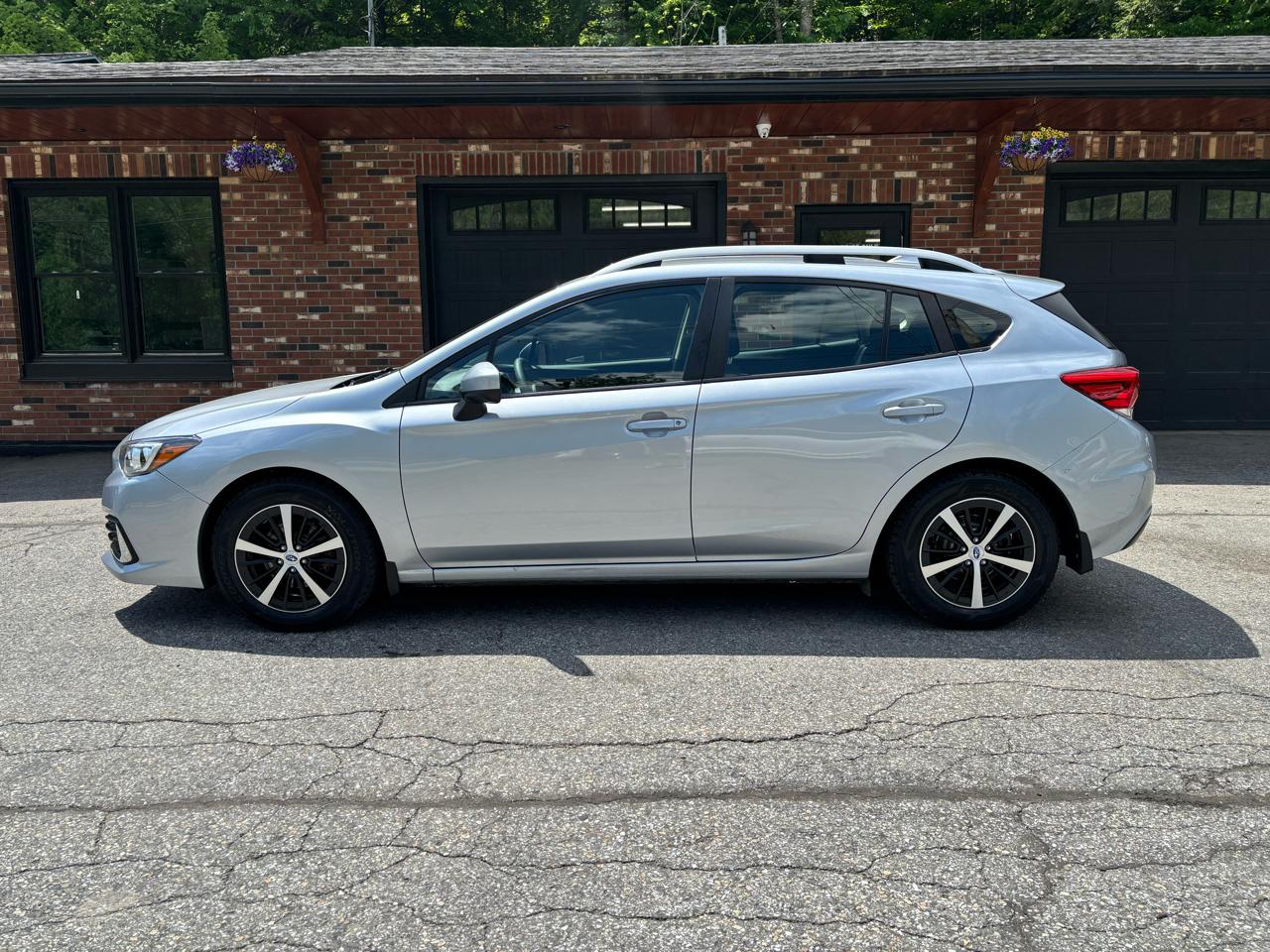Subaru Impreza 2.0i Premium CVT 5-Door 2023
