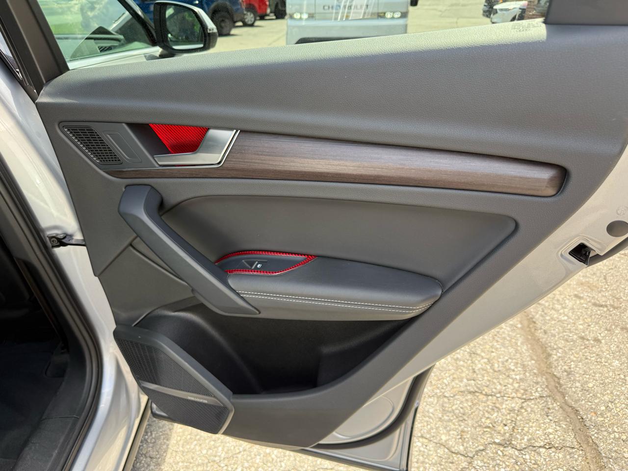 Audi Q5 2.0T Premium Plus quattro 2021