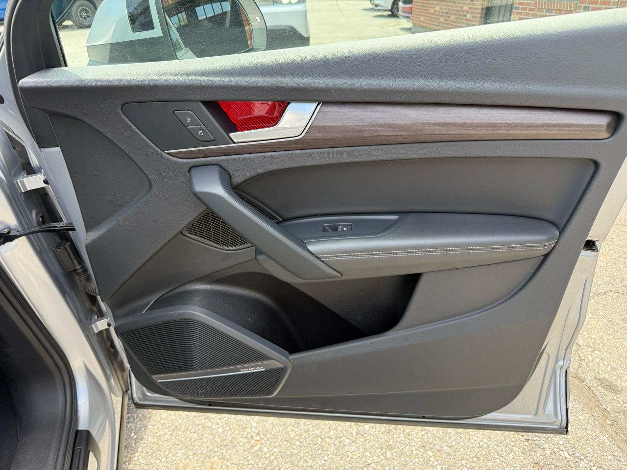 Audi Q5 2.0T Premium Plus quattro 2021