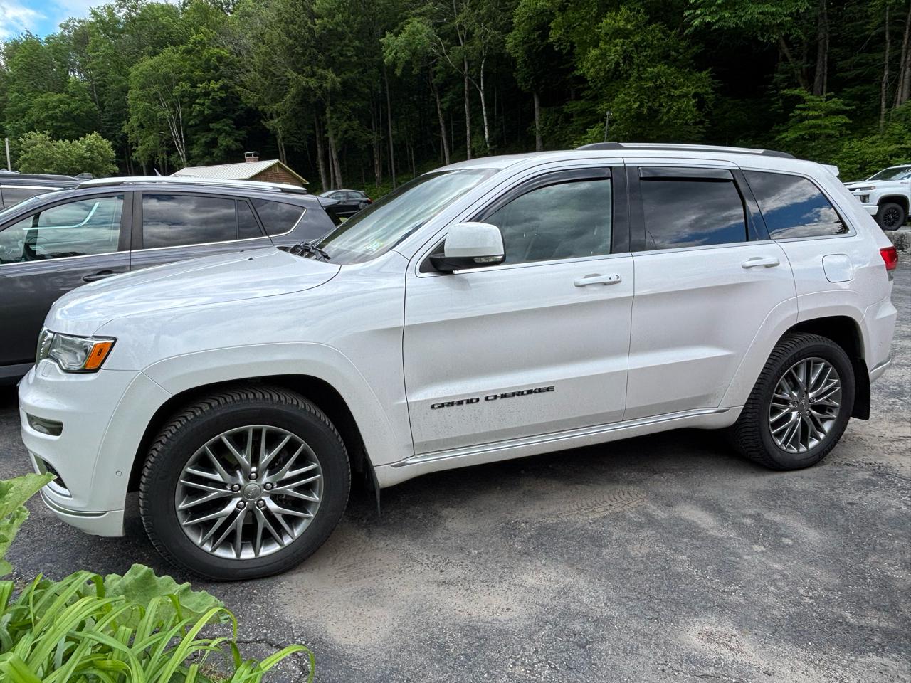 2017 Jeep Grand Cherokee Summit 4WD