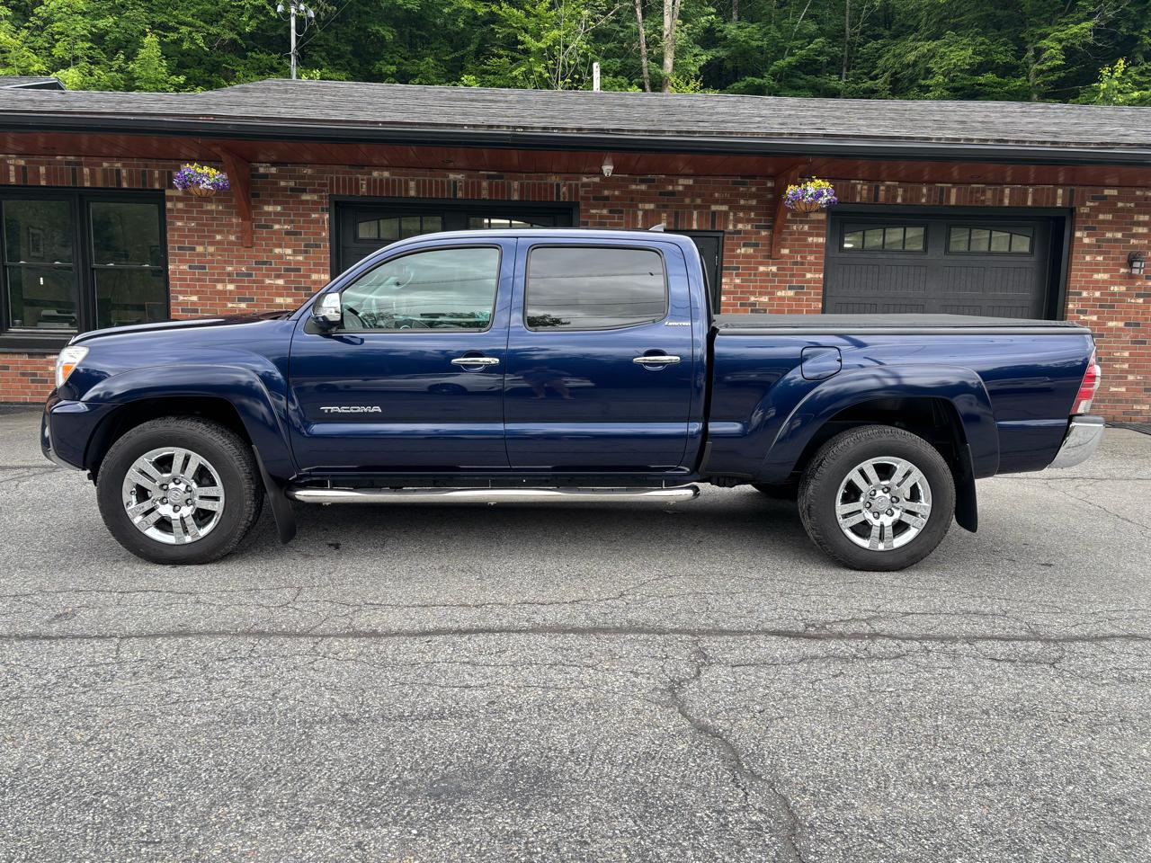 Toyota Tacoma Double Cab Long Bed V6 Auto 4WD 2013