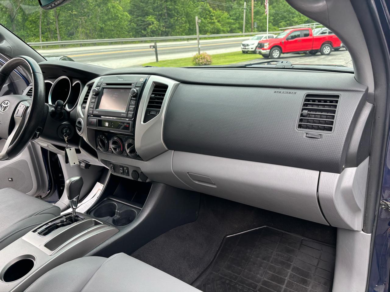 Toyota Tacoma Double Cab Long Bed V6 Auto 4WD 2013