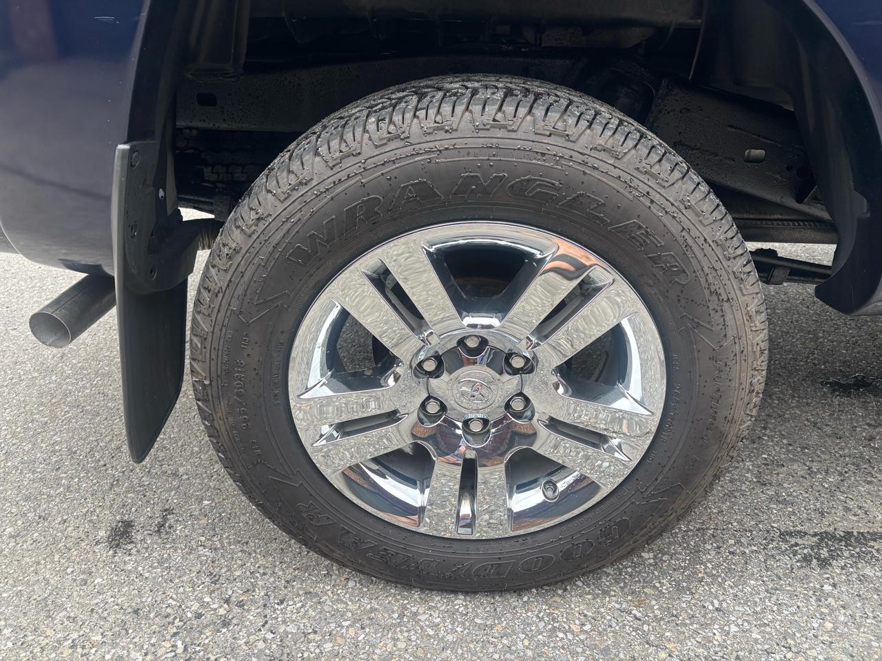 Toyota Tacoma Double Cab Long Bed V6 Auto 4WD 2013