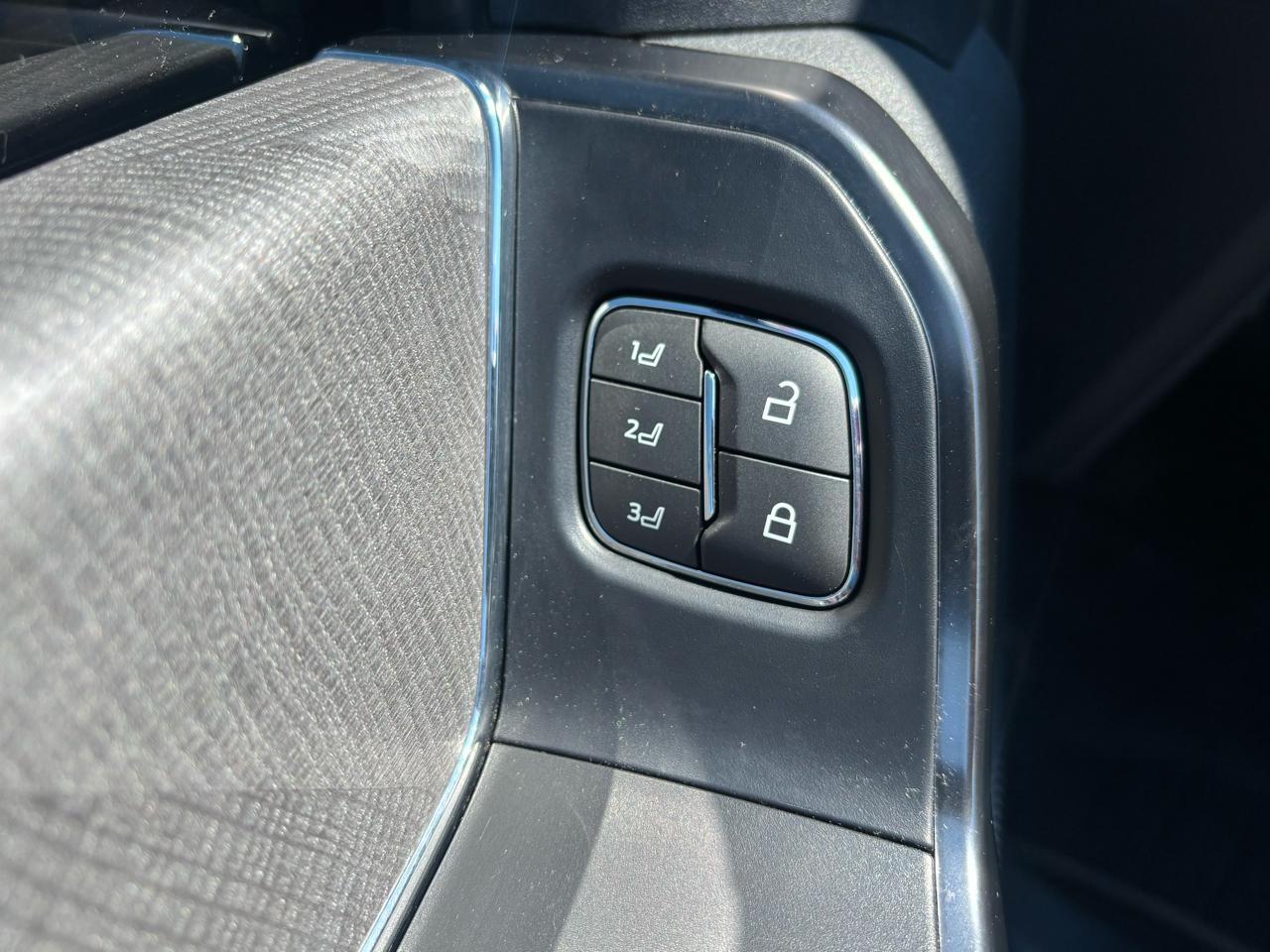 Ford F-150 Platinum SuperCrew 5.5-ft. Bed 4WD 2021