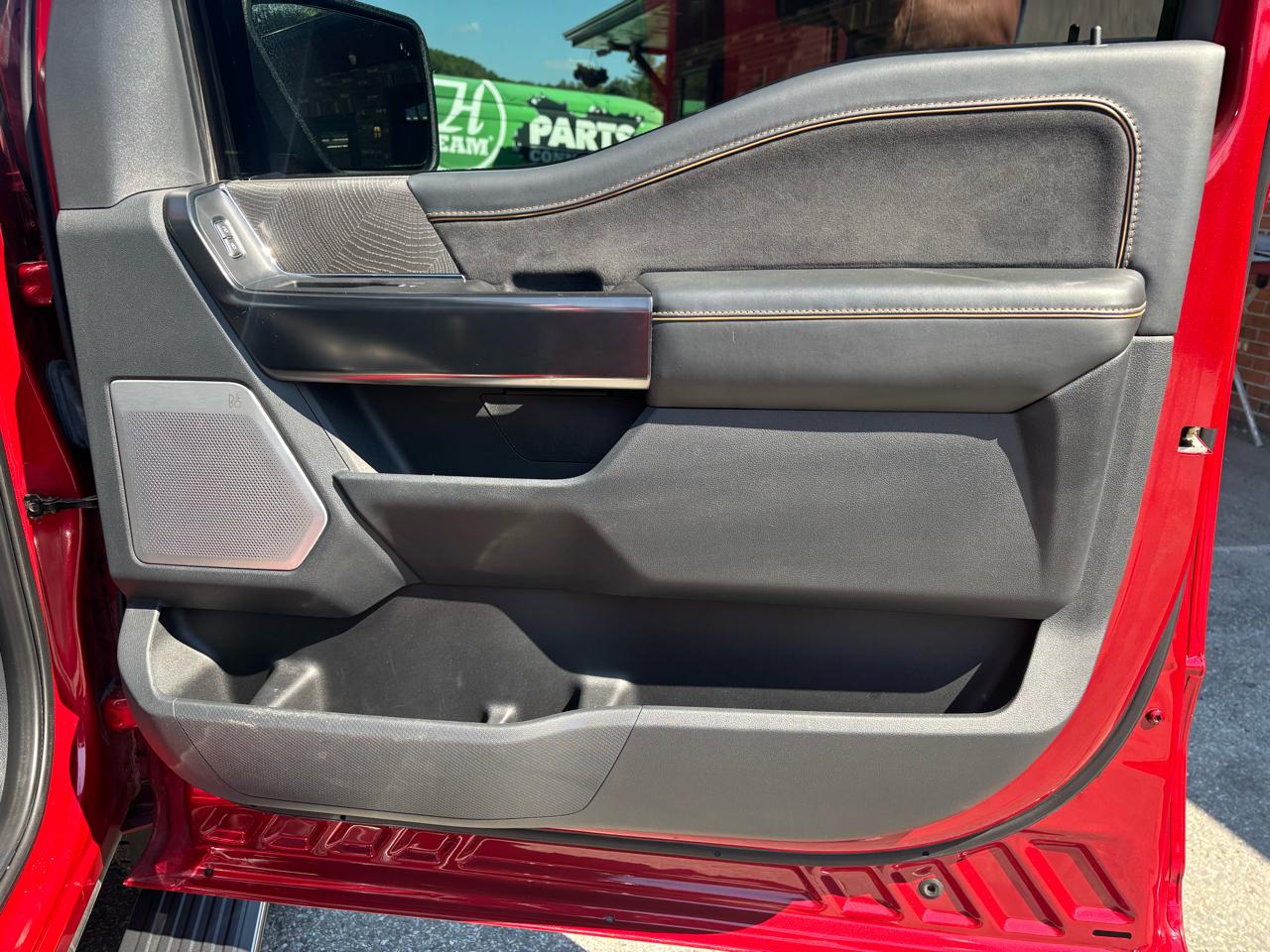 Ford F-150 Platinum SuperCrew 5.5-ft. Bed 4WD 2021