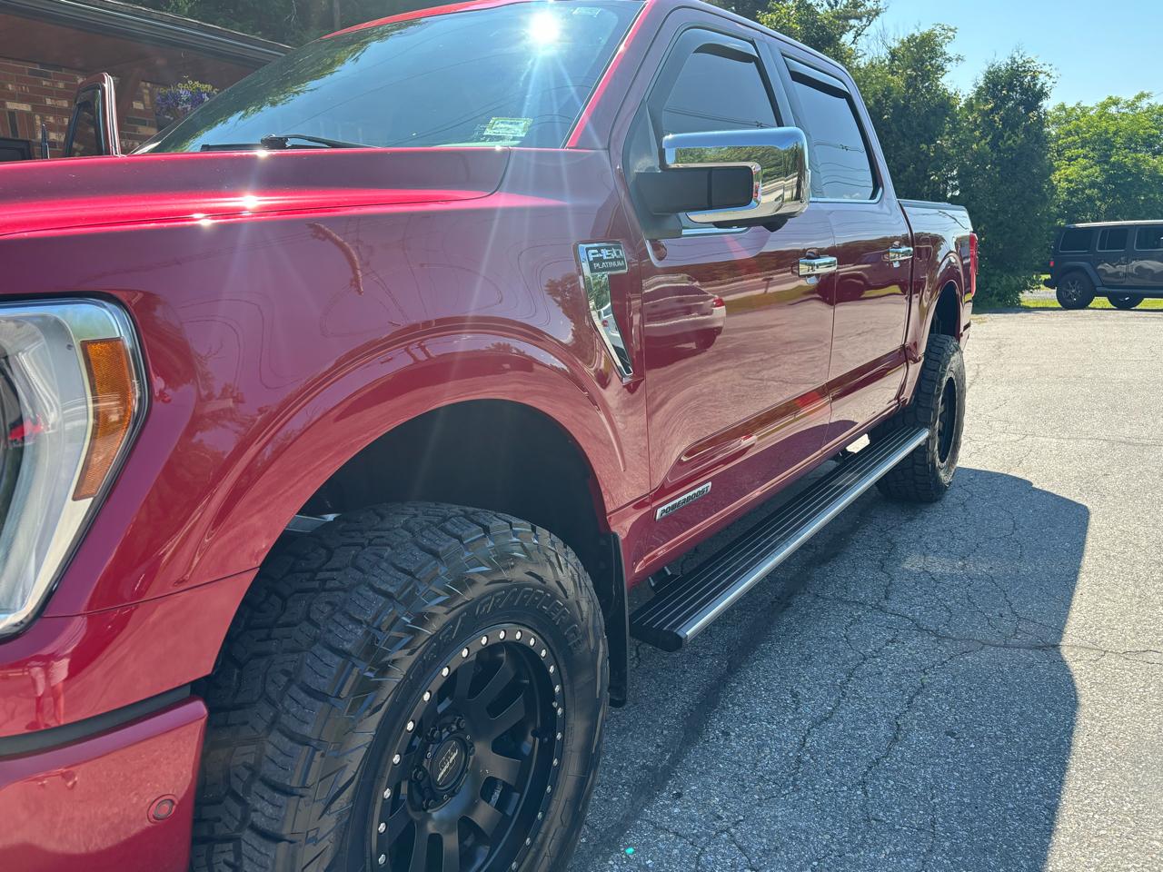 Ford F-150 Platinum SuperCrew 5.5-ft. Bed 4WD 2021