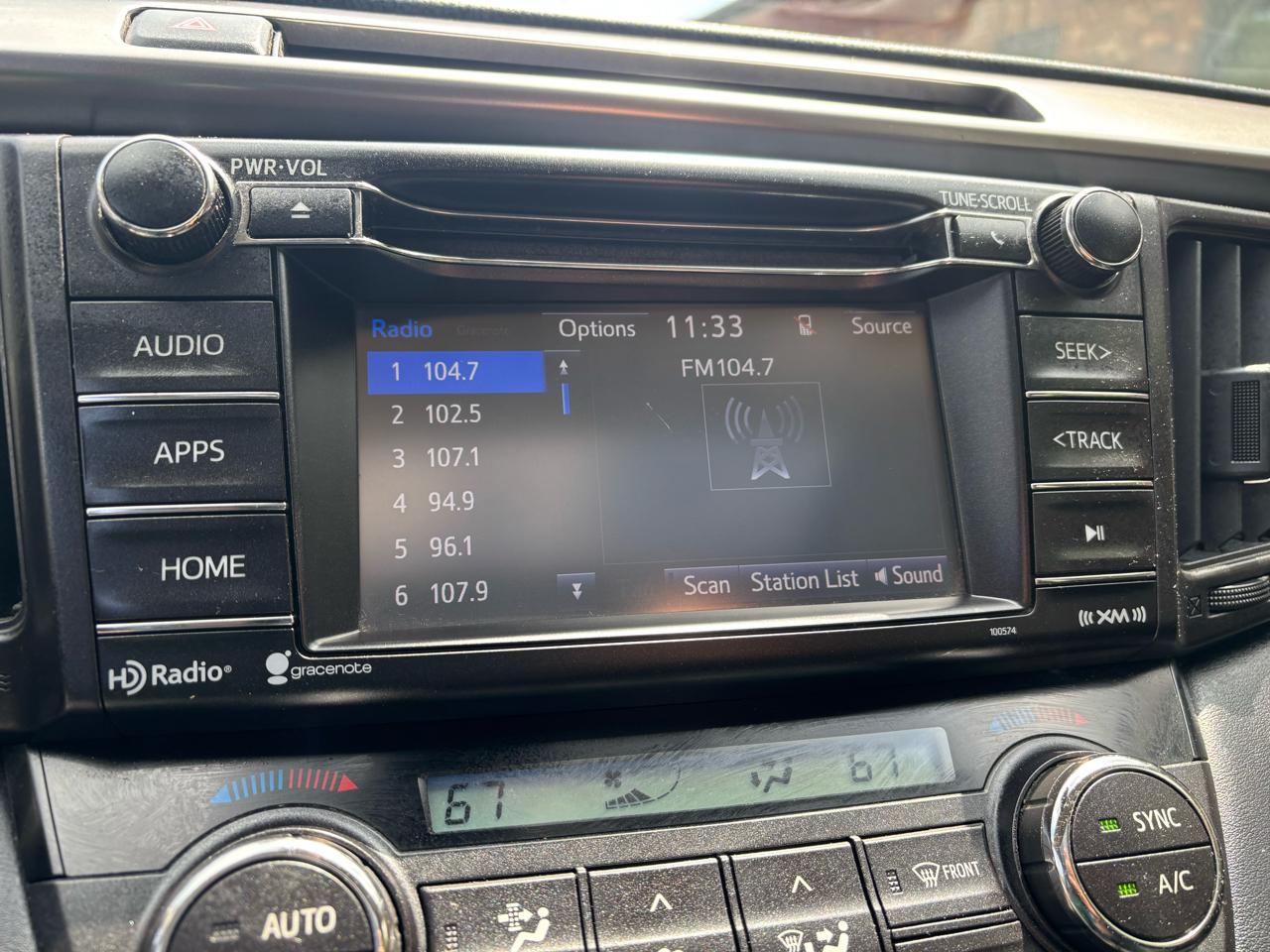 Toyota RAV4 XLE AWD 2017